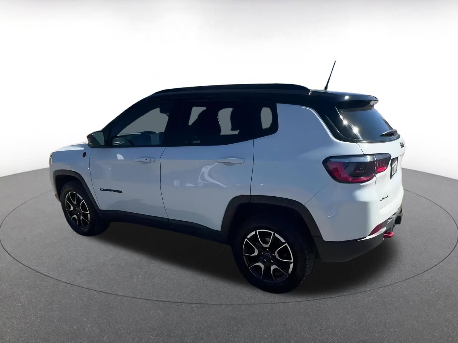 Thumbnail: 2025 Jeep Compass - 10