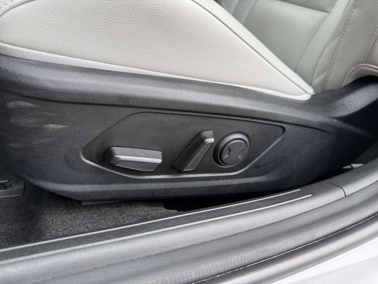 Thumbnail: 2025 Hyundai Elantra - 23