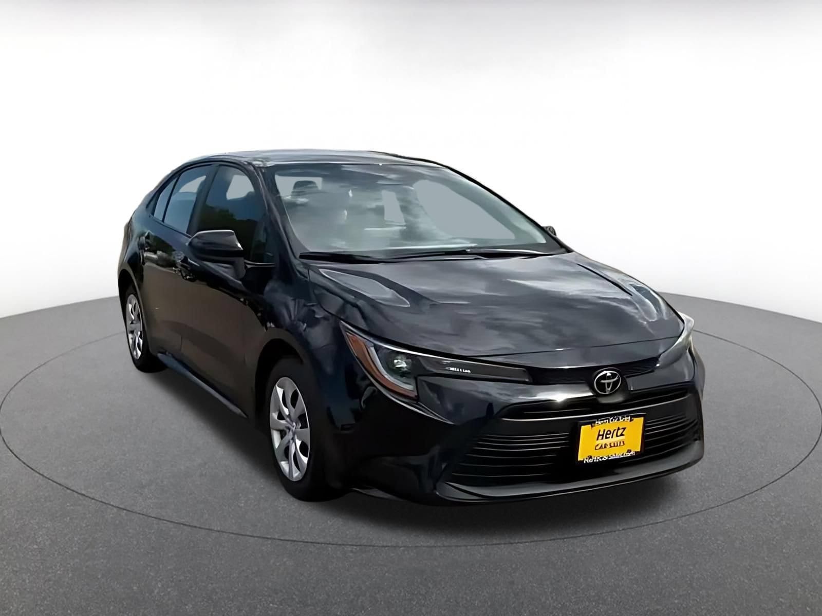 Thumbnail: 2025 Toyota Corolla - 3