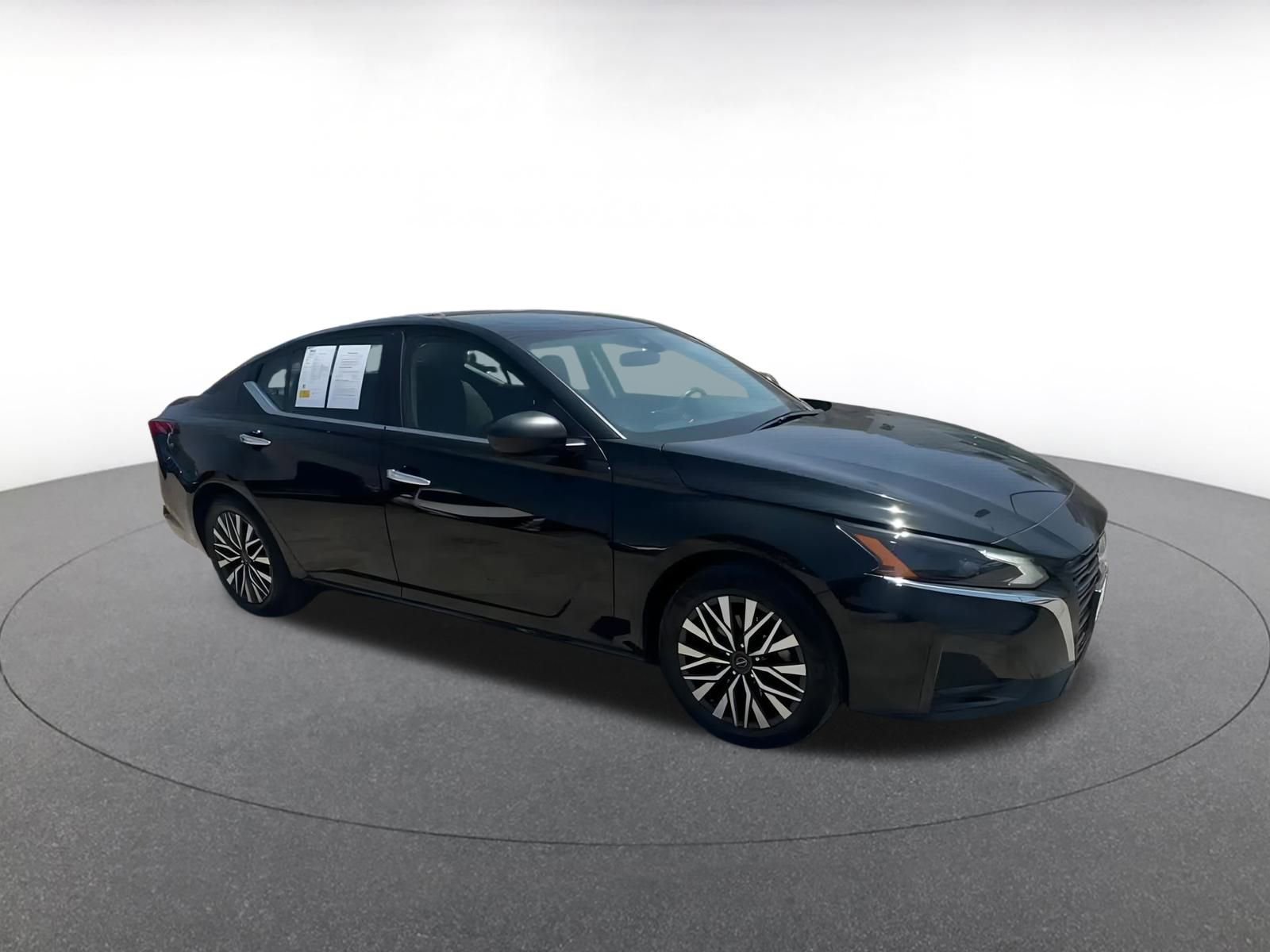 Thumbnail: 2024 Nissan Altima - 2