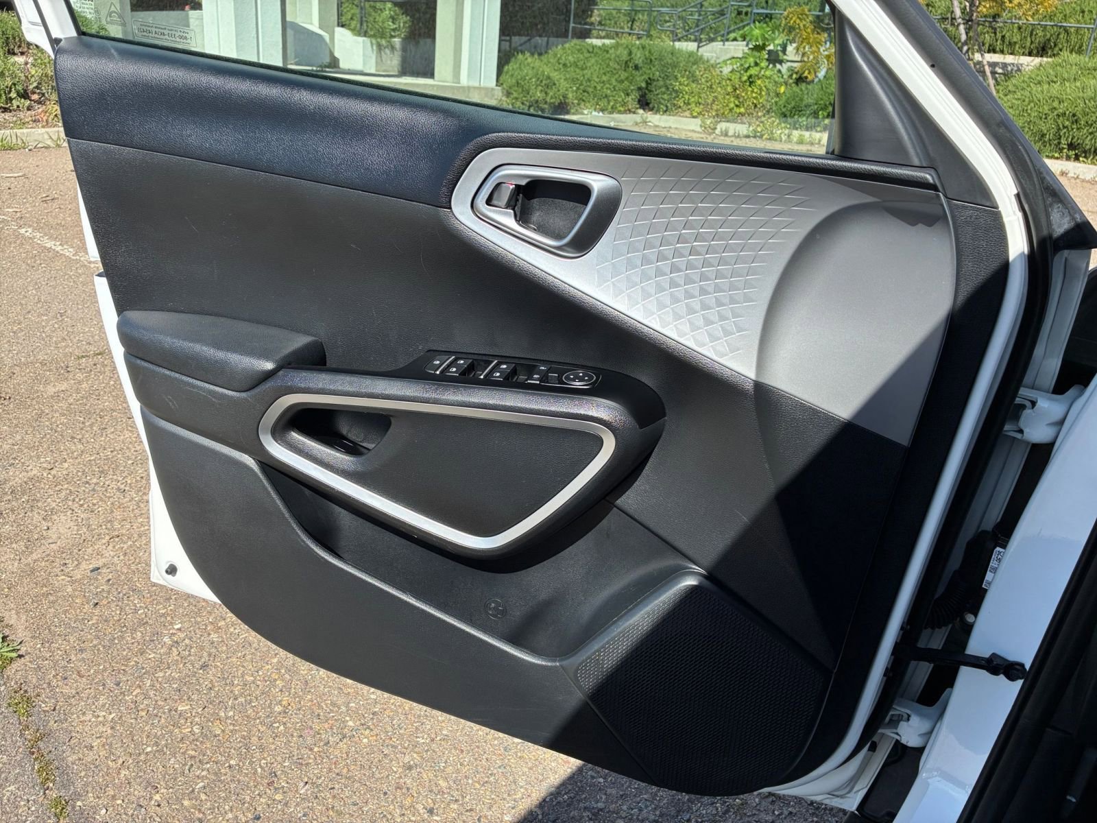 Thumbnail: 2025 Kia Soul - 18