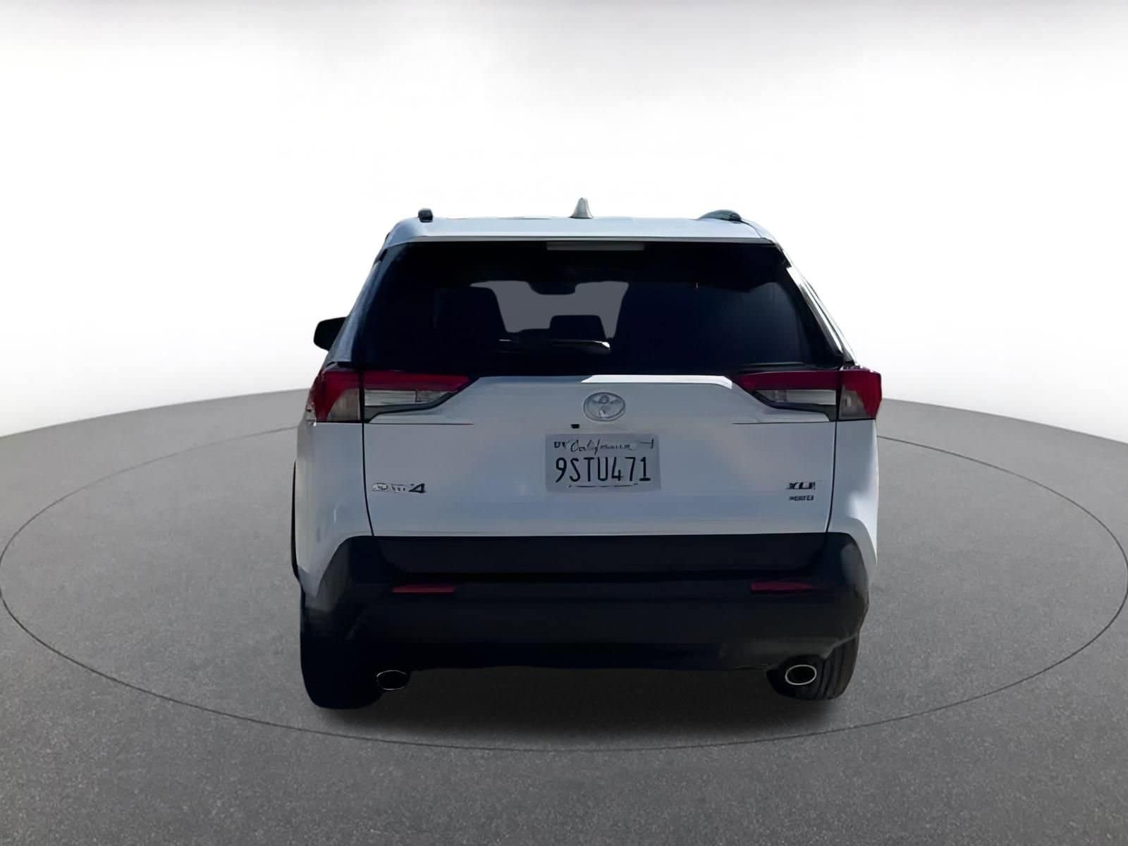 Thumbnail: 2025 Toyota RAV4 - 11