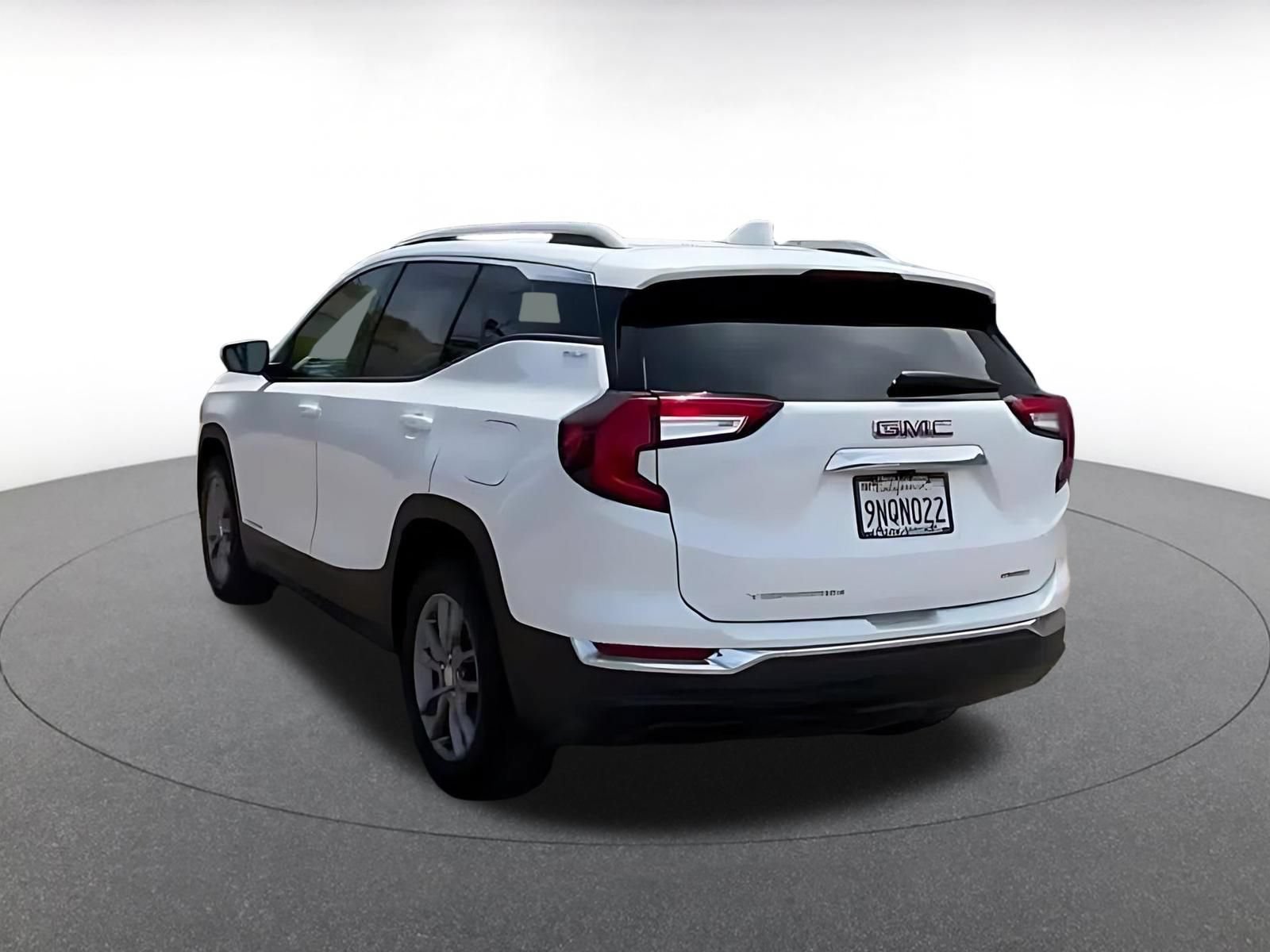 Thumbnail: 2024 GMC Terrain - 11