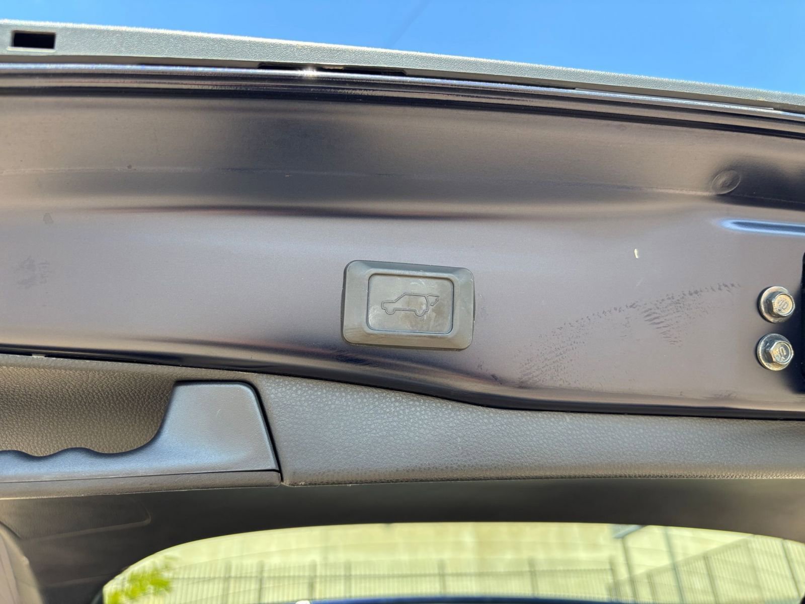 Thumbnail: 2024 Toyota RAV4 - 23