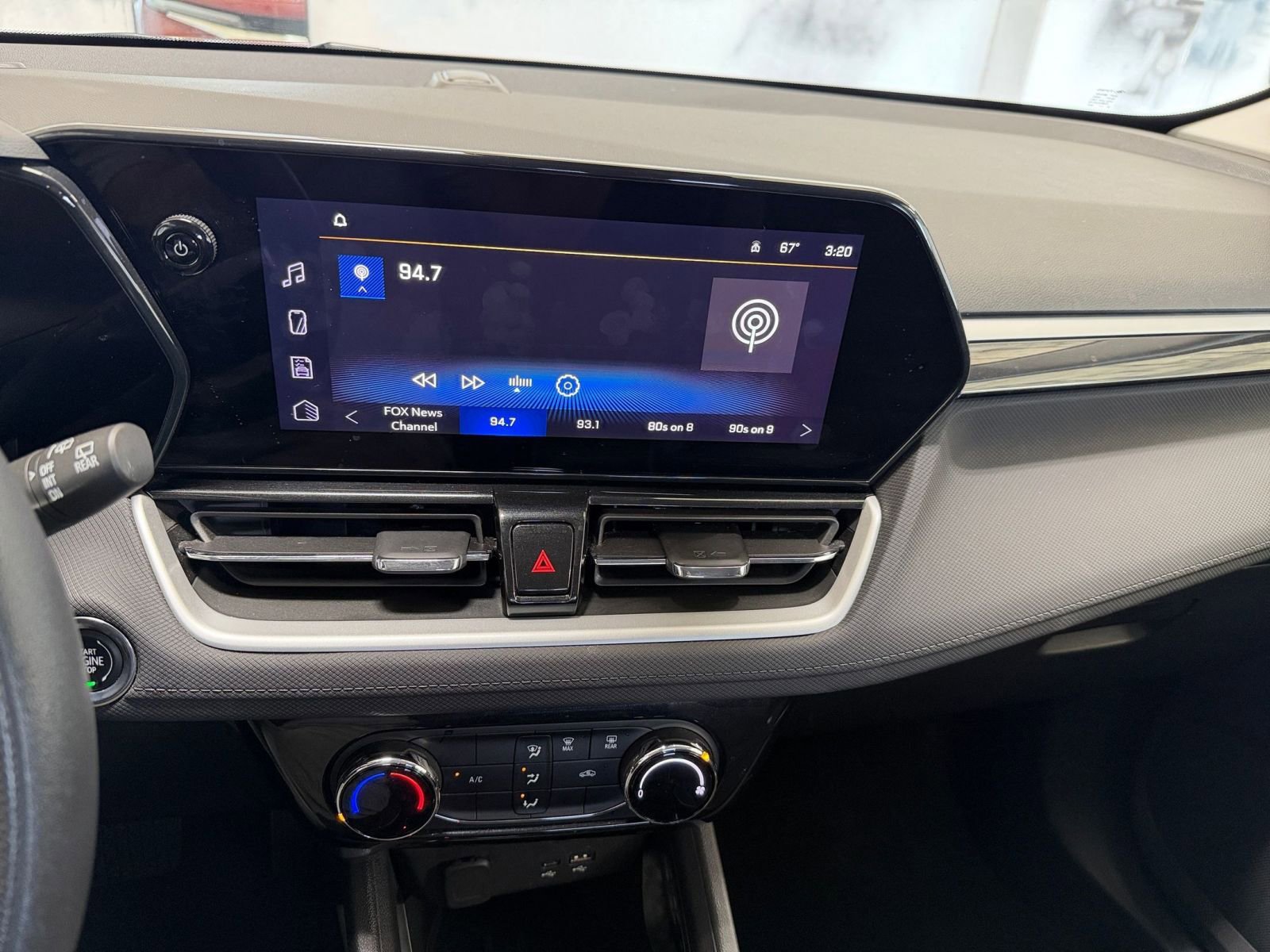 Thumbnail: 2024 Chevrolet TrailBlazer - 18