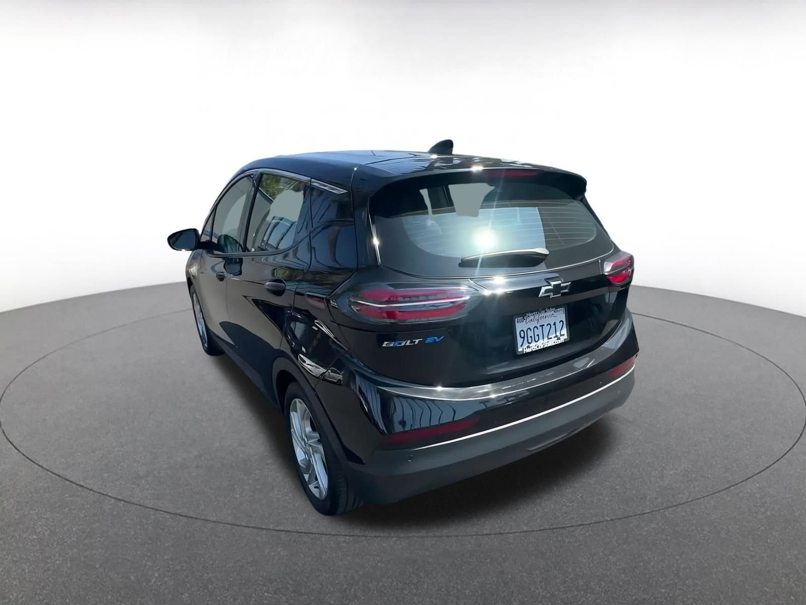 Thumbnail: 2023 Chevrolet Bolt EV - 11