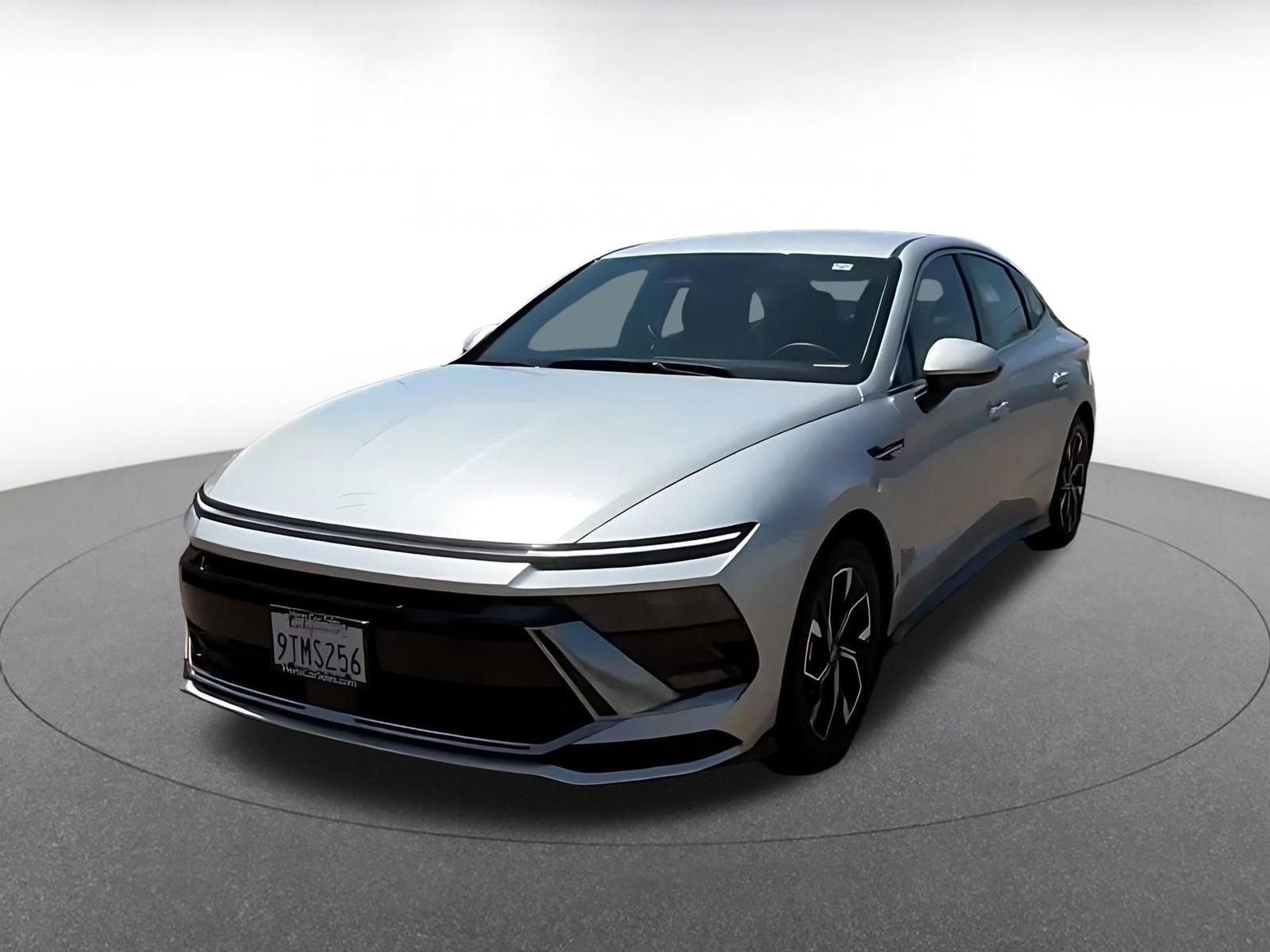 Thumbnail: 2025 Hyundai Sonata - 10