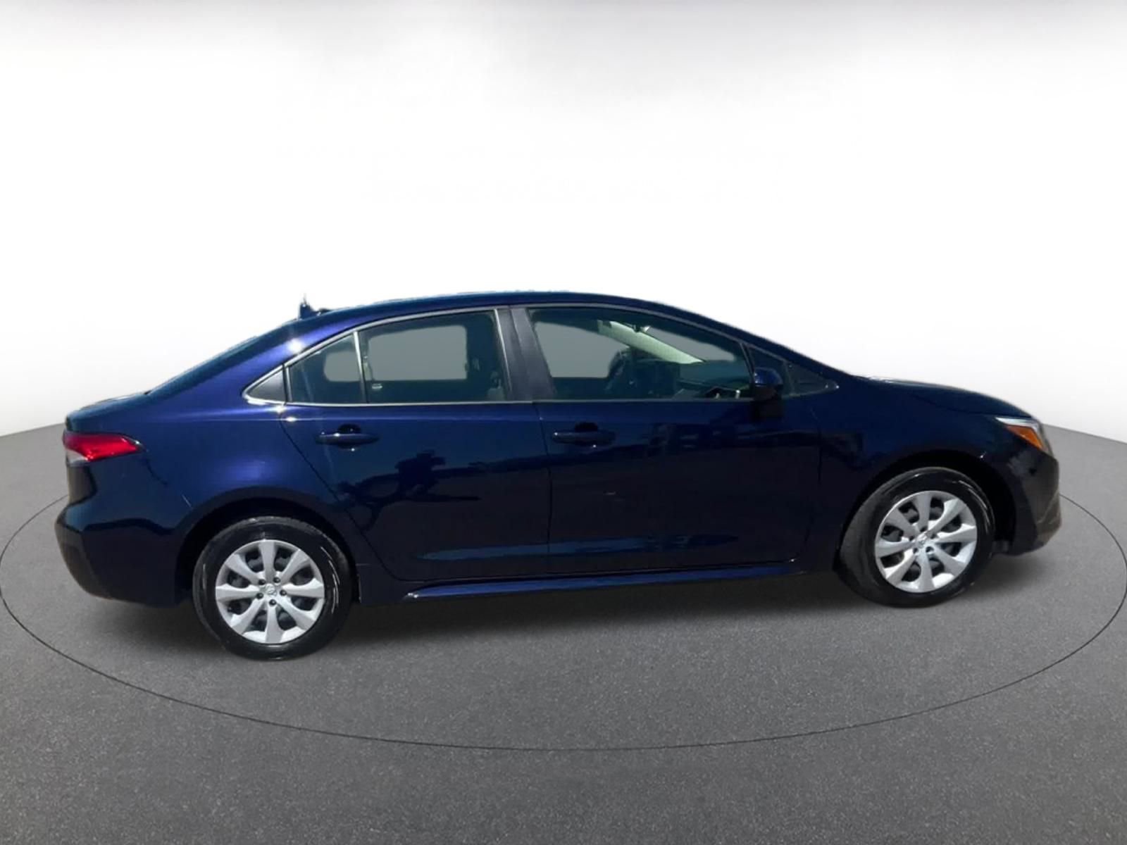 Thumbnail: 2025 Toyota Corolla - 16