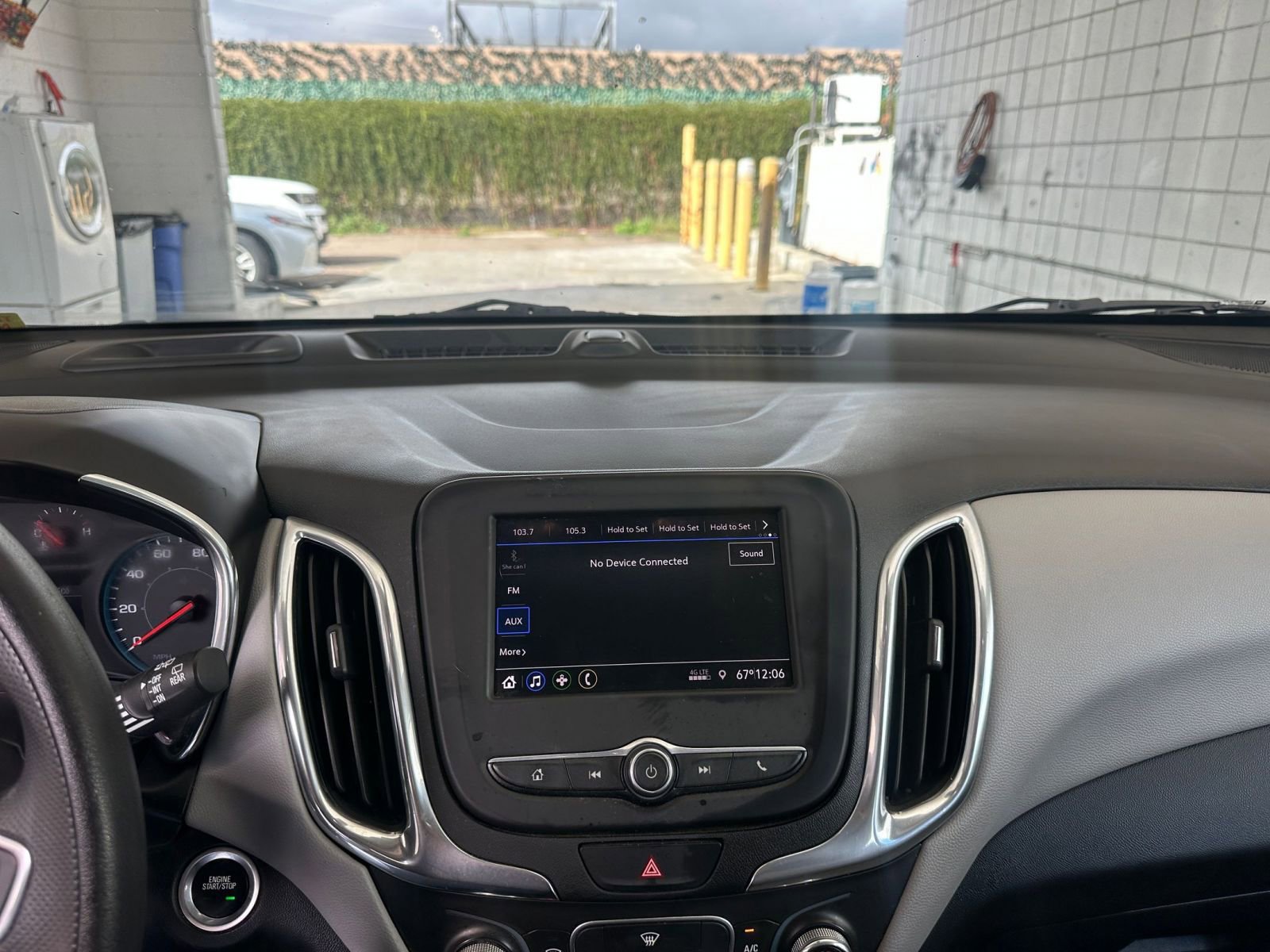 Thumbnail: 2020 Chevrolet Equinox - 18