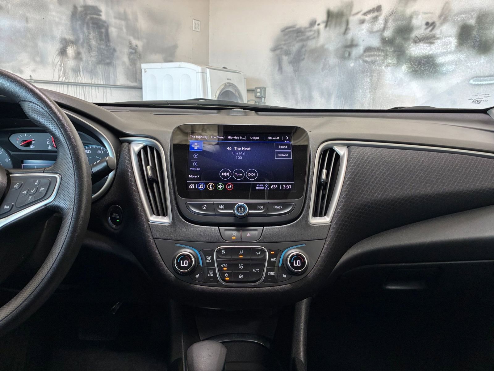 Thumbnail: 2024 Chevrolet Malibu - 17