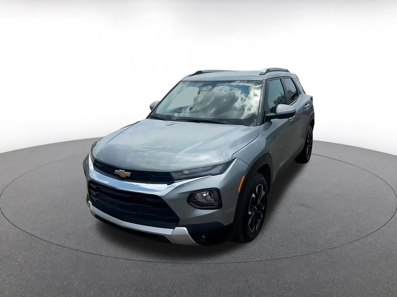 Thumbnail: 2023 Chevrolet TrailBlazer - 7