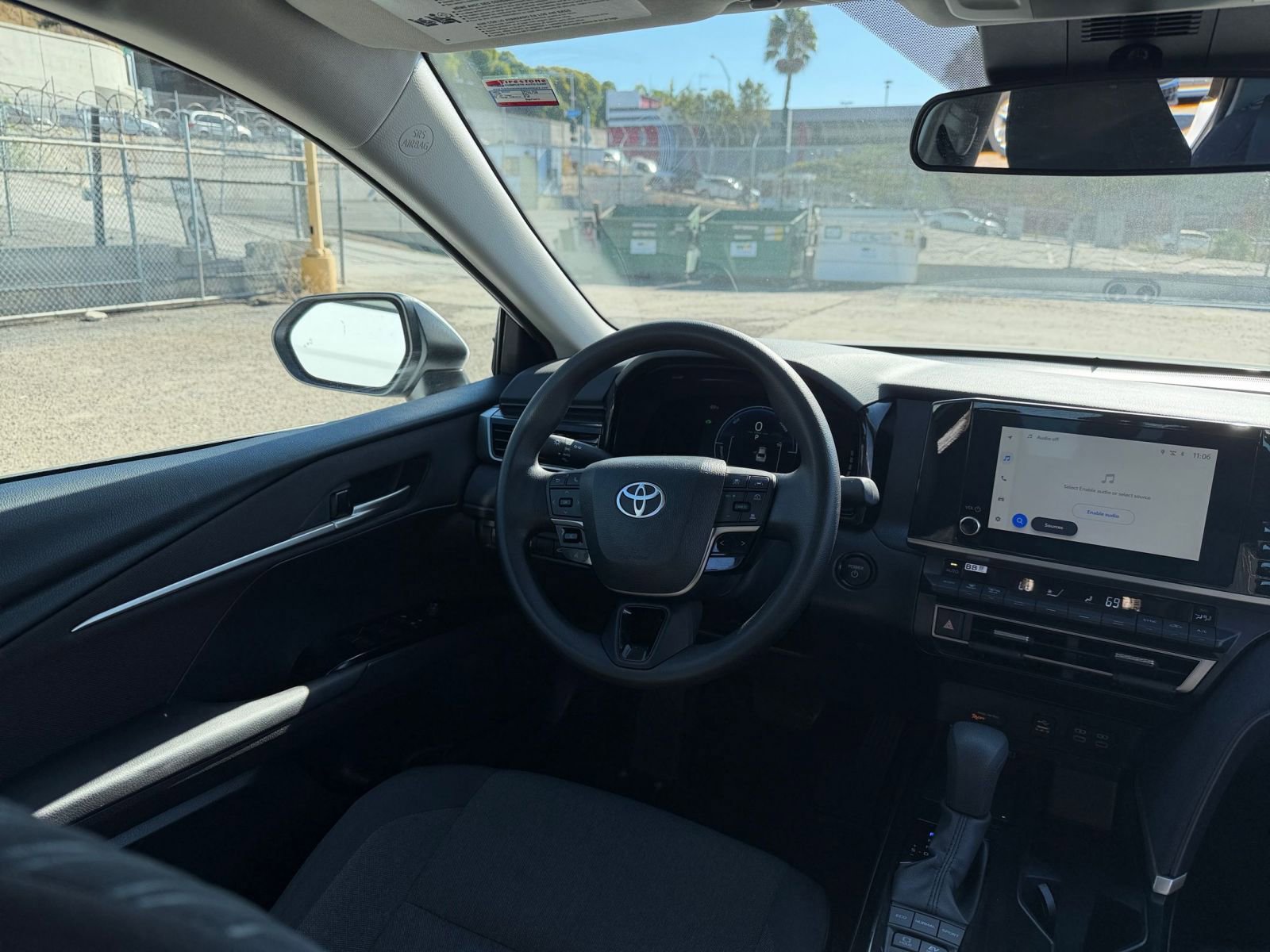 Thumbnail: 2025 Toyota Camry - 33