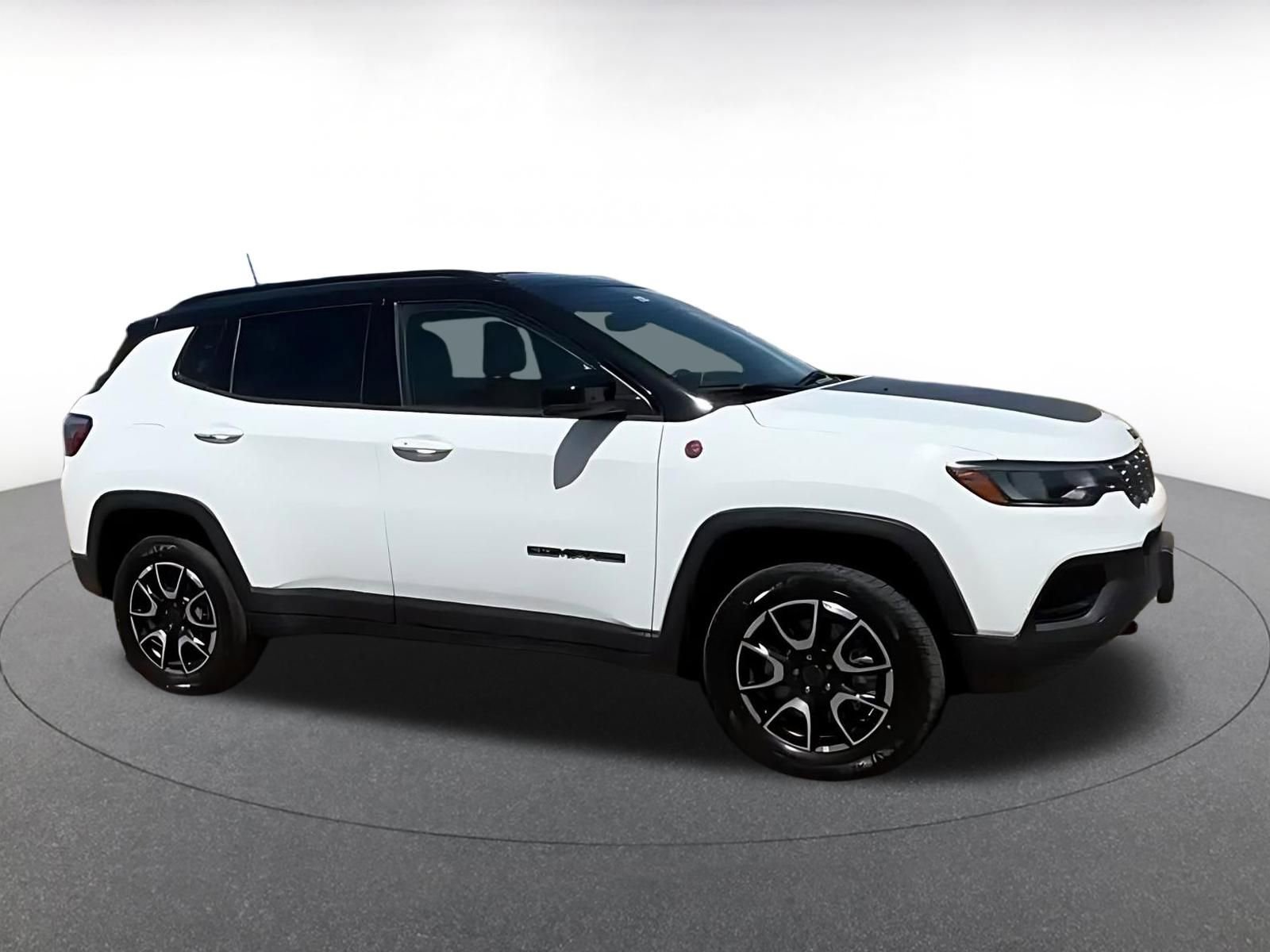 Thumbnail: 2025 Jeep Compass - 8