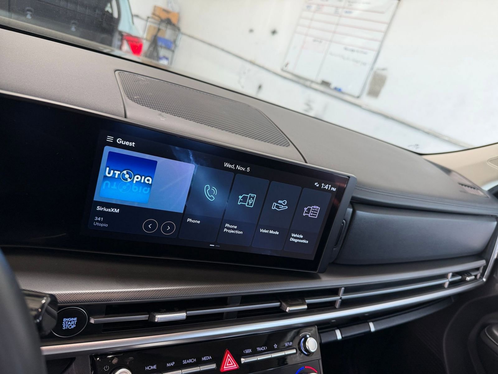 Thumbnail: 2025 Hyundai Santa Fe - 21