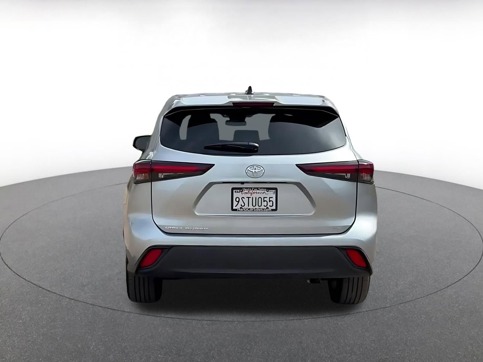 Thumbnail: 2025 Toyota Highlander - 12