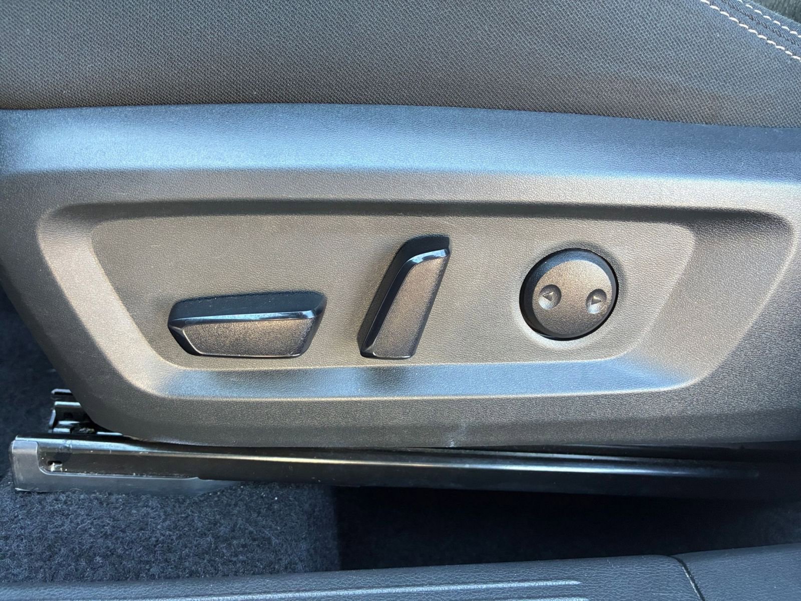 Thumbnail: 2025 Nissan Rogue - 22