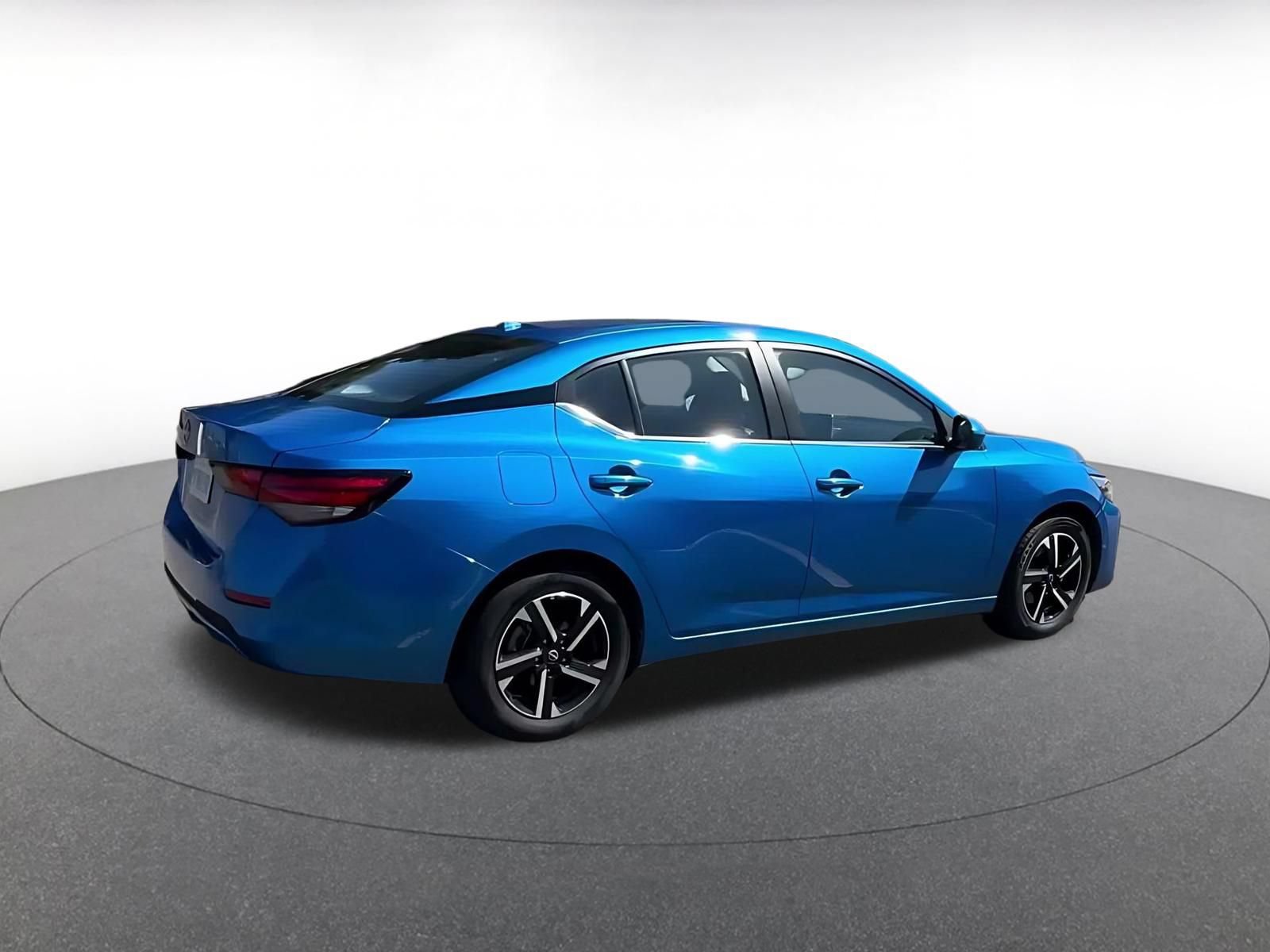 Thumbnail: 2025 Nissan Sentra - 14