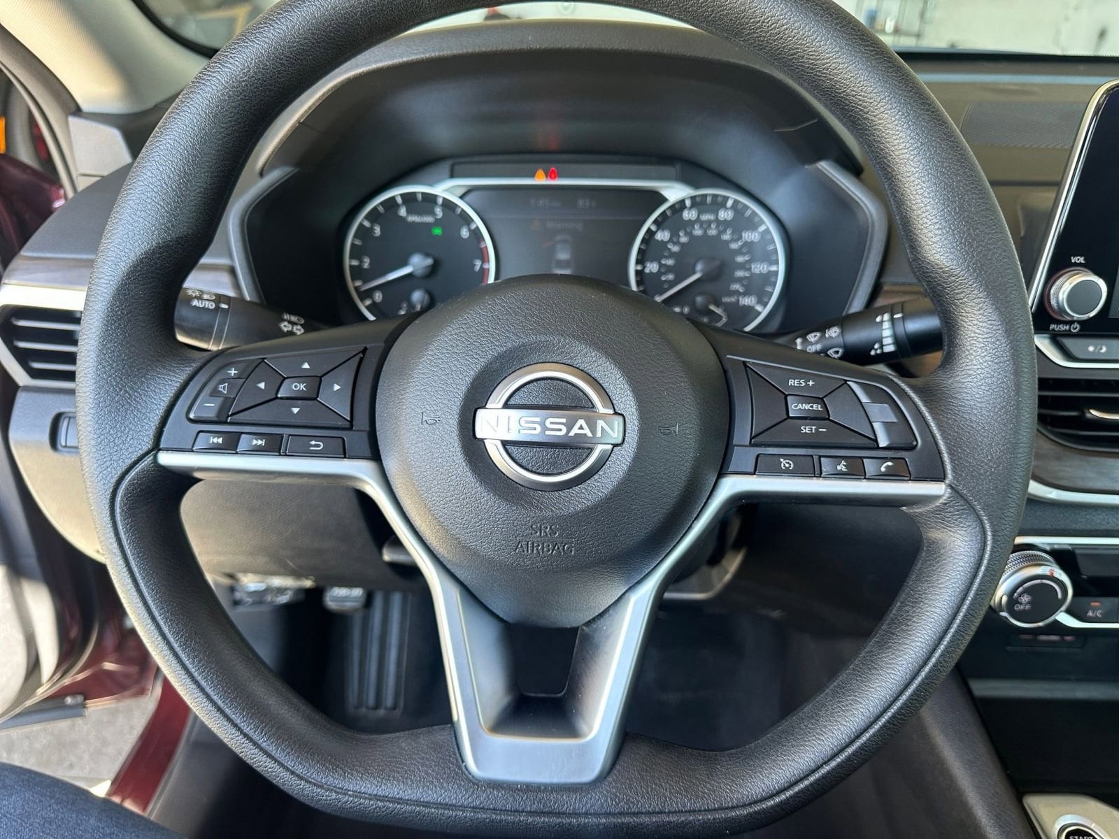 Thumbnail: 2024 Nissan Altima - 27