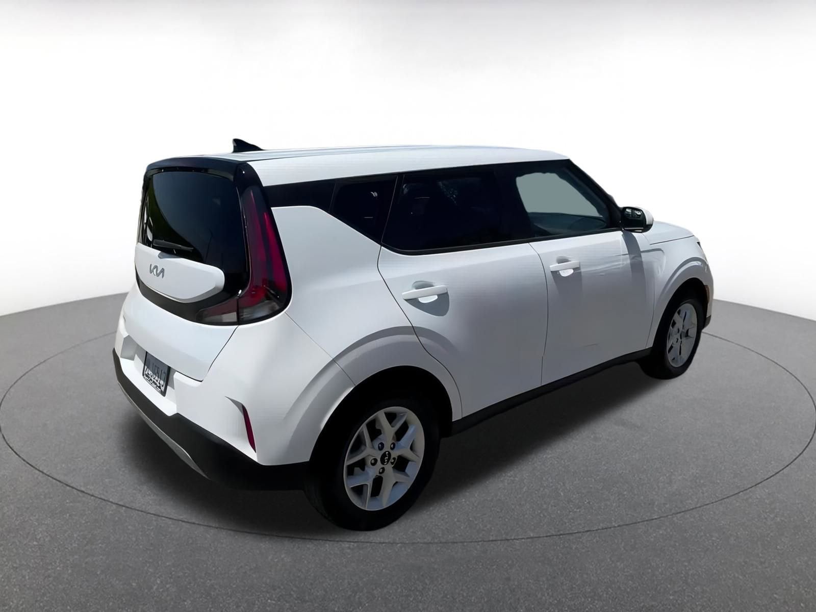 Thumbnail: 2024 Kia Soul - 16