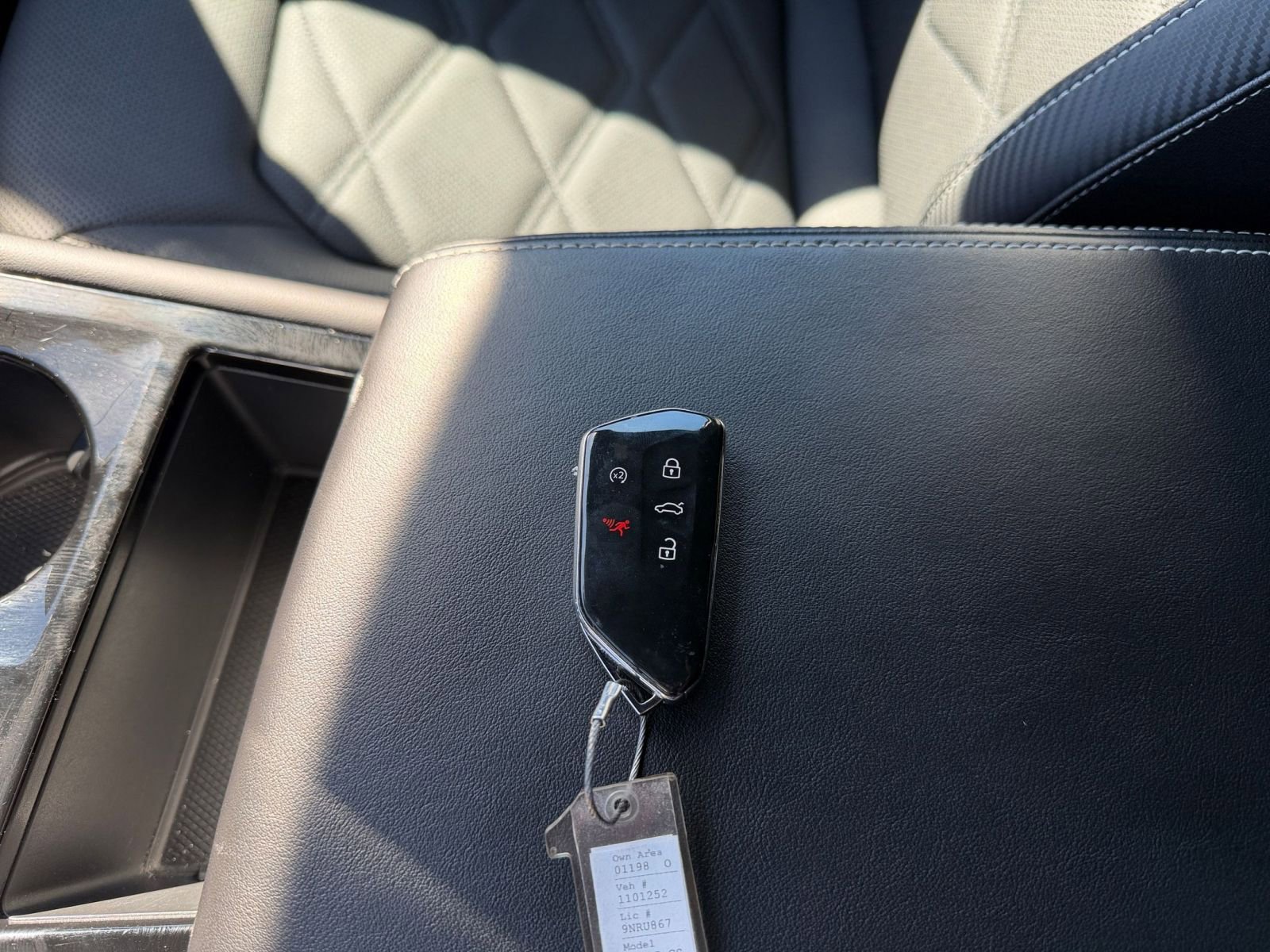 Thumbnail: 2025 Volkswagen Atlas - 22