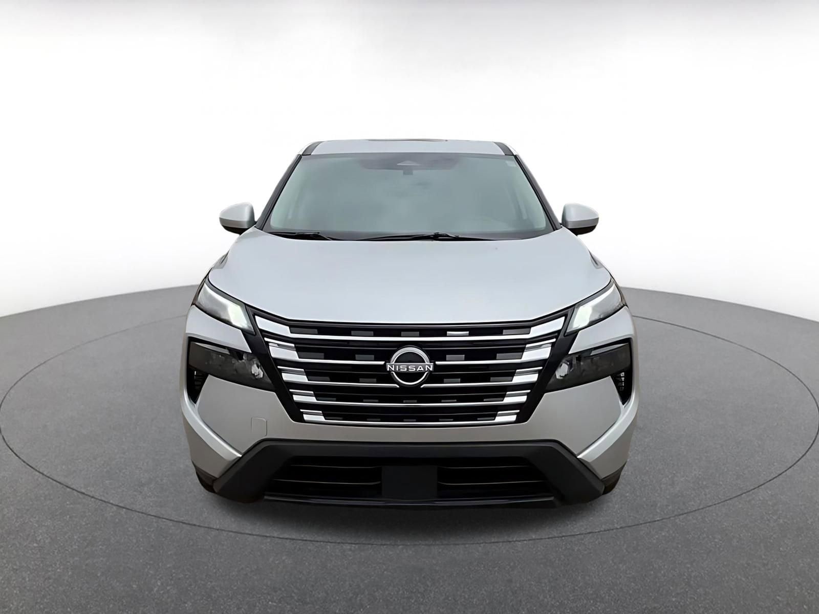 Thumbnail: 2025 Nissan Rogue - 4