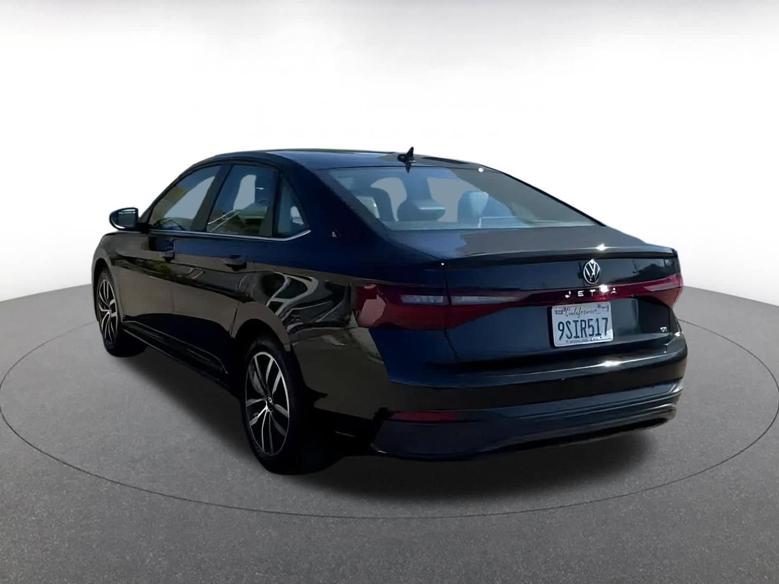 Thumbnail: 2025 Volkswagen Jetta - 11