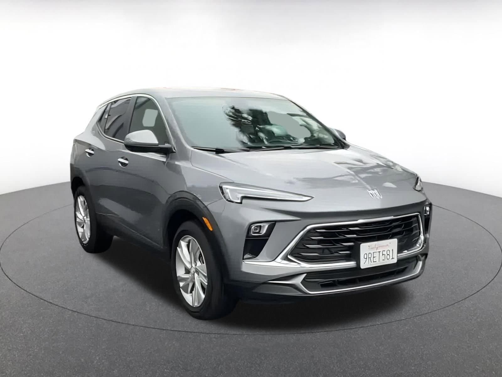 Thumbnail: 2025 Buick Encore GX - 3