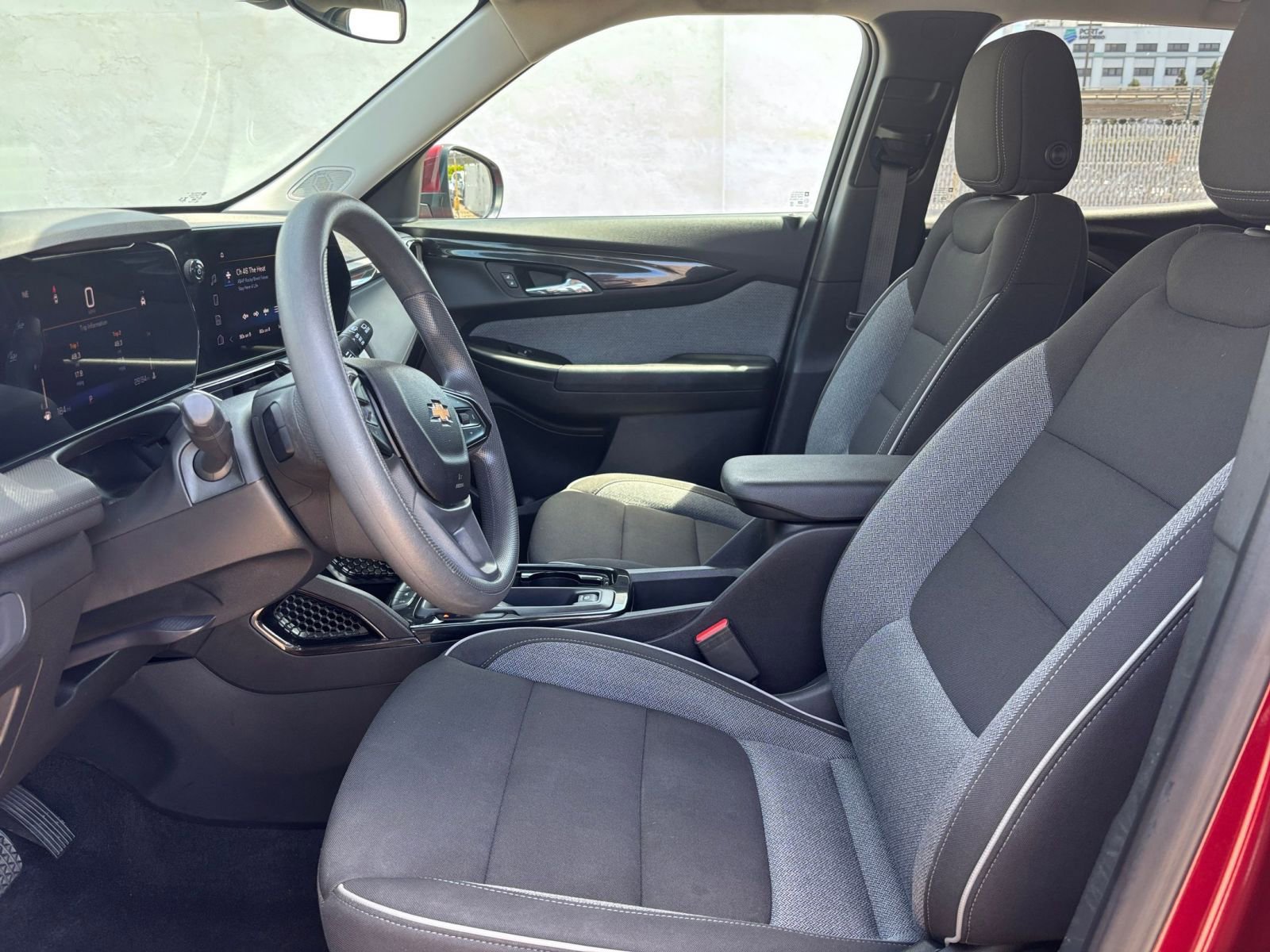 Thumbnail: 2025 Chevrolet TrailBlazer - 25