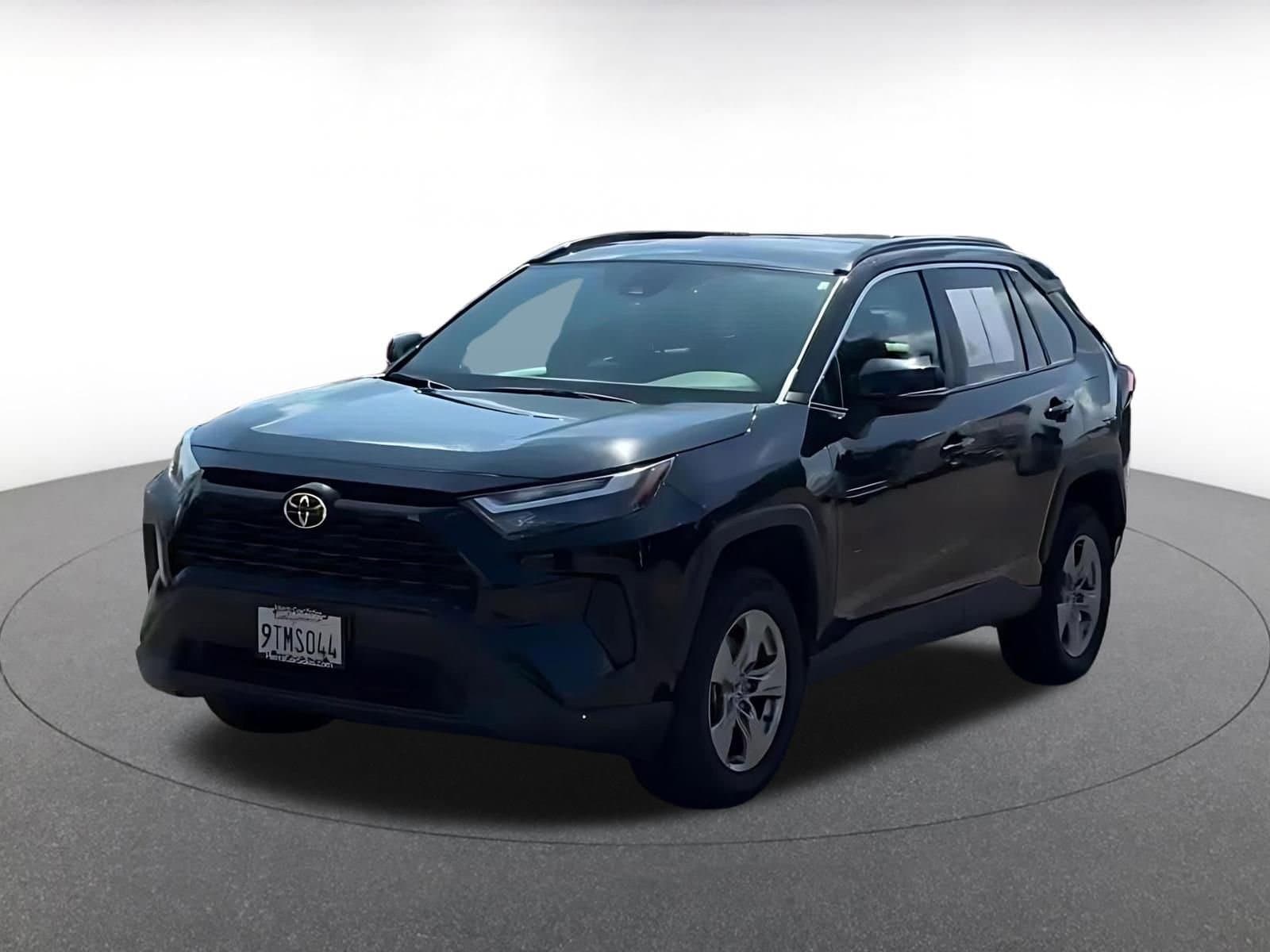 Thumbnail: 2025 Toyota RAV4 - 7