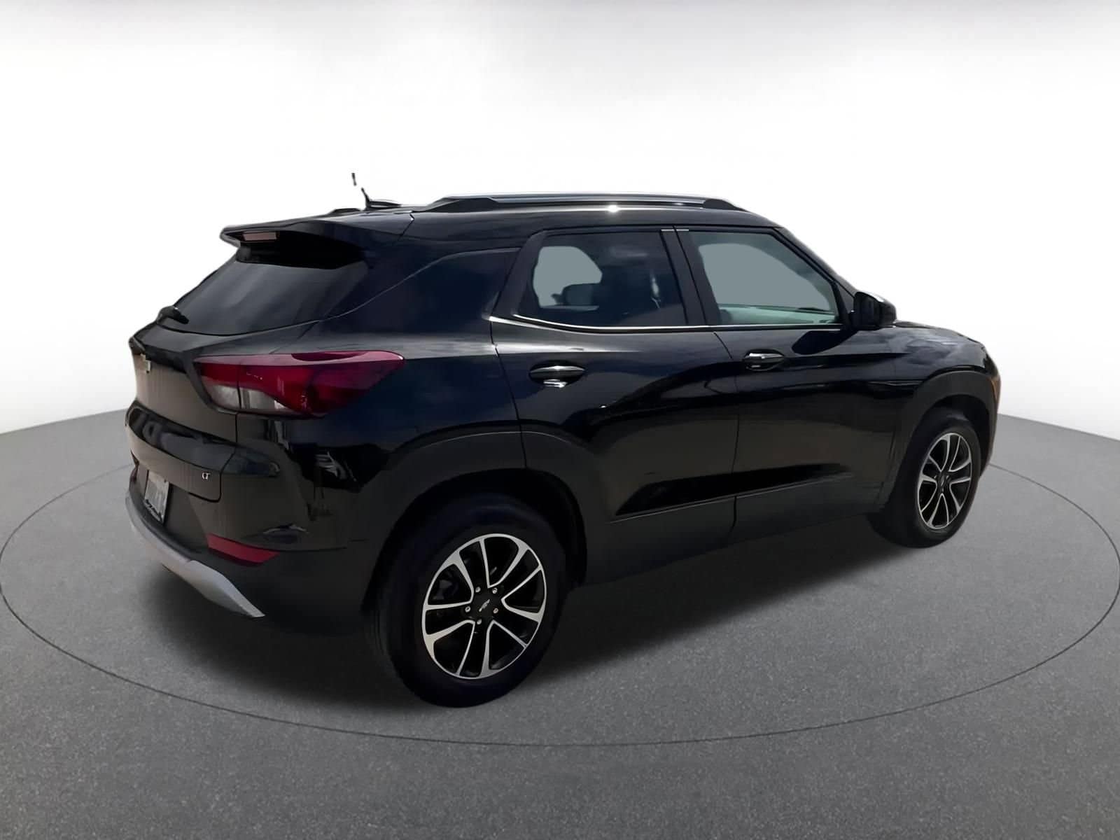 Thumbnail: 2024 Chevrolet TrailBlazer - 15