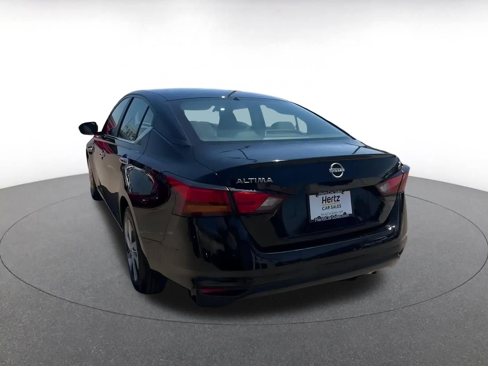 Thumbnail: 2023 Nissan Altima - 11