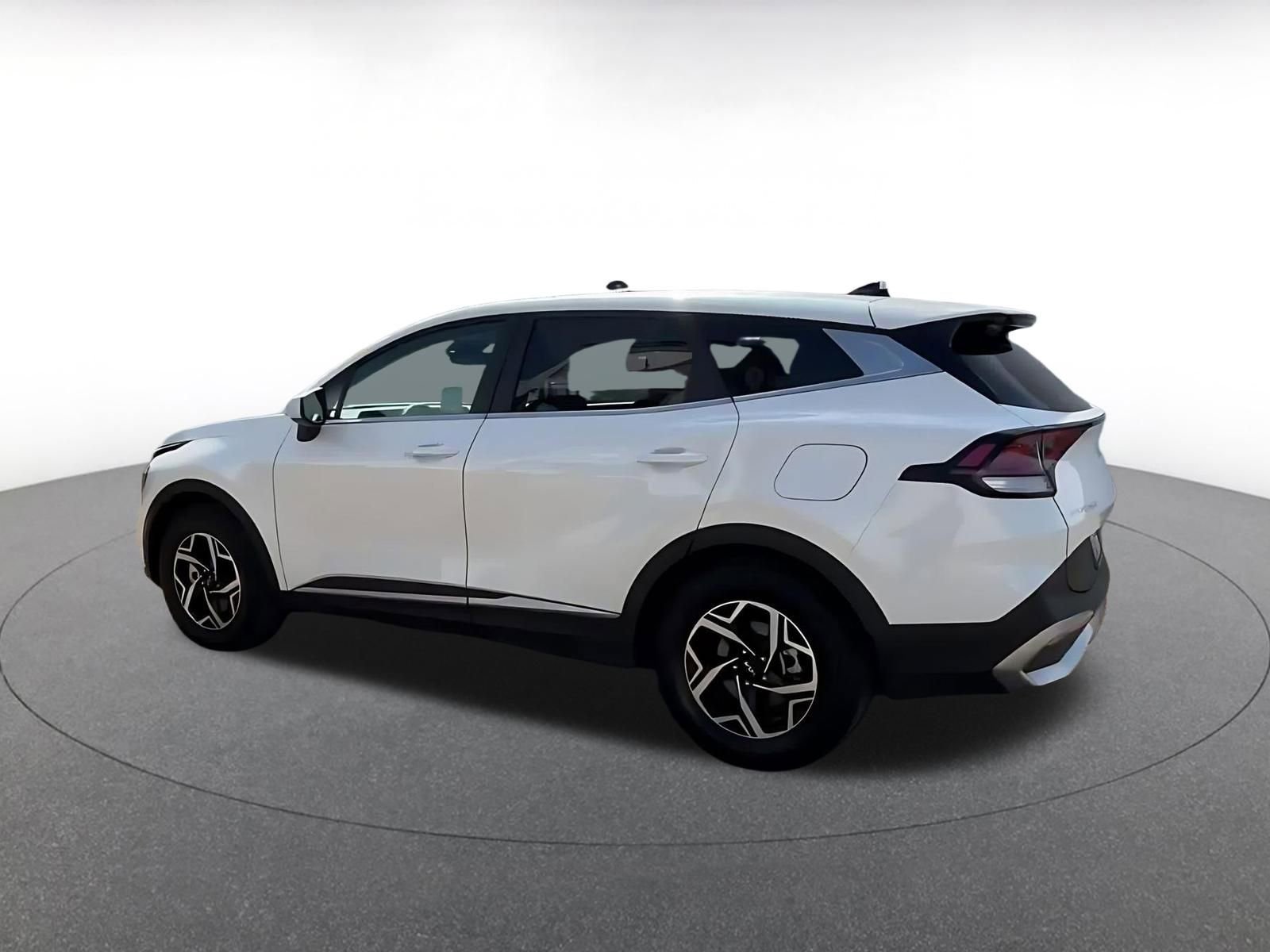 Thumbnail: 2025 Kia Sportage - 10