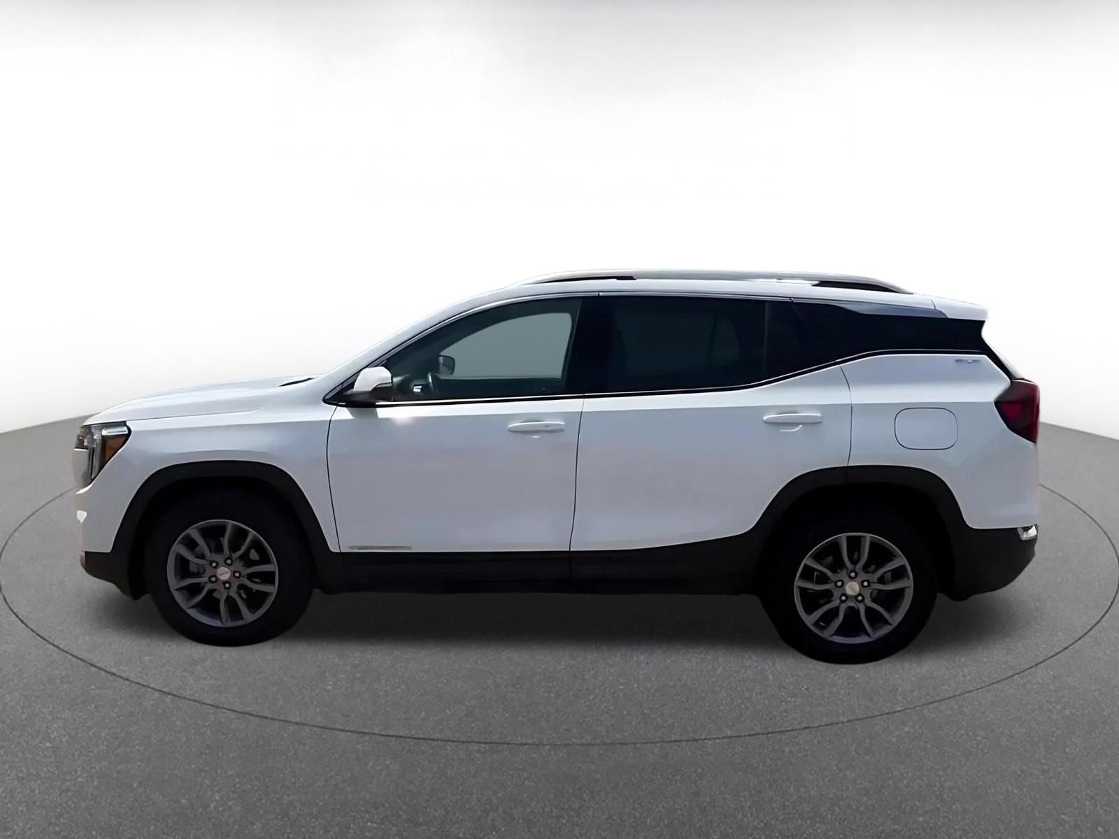 Thumbnail: 2024 GMC Terrain - 8