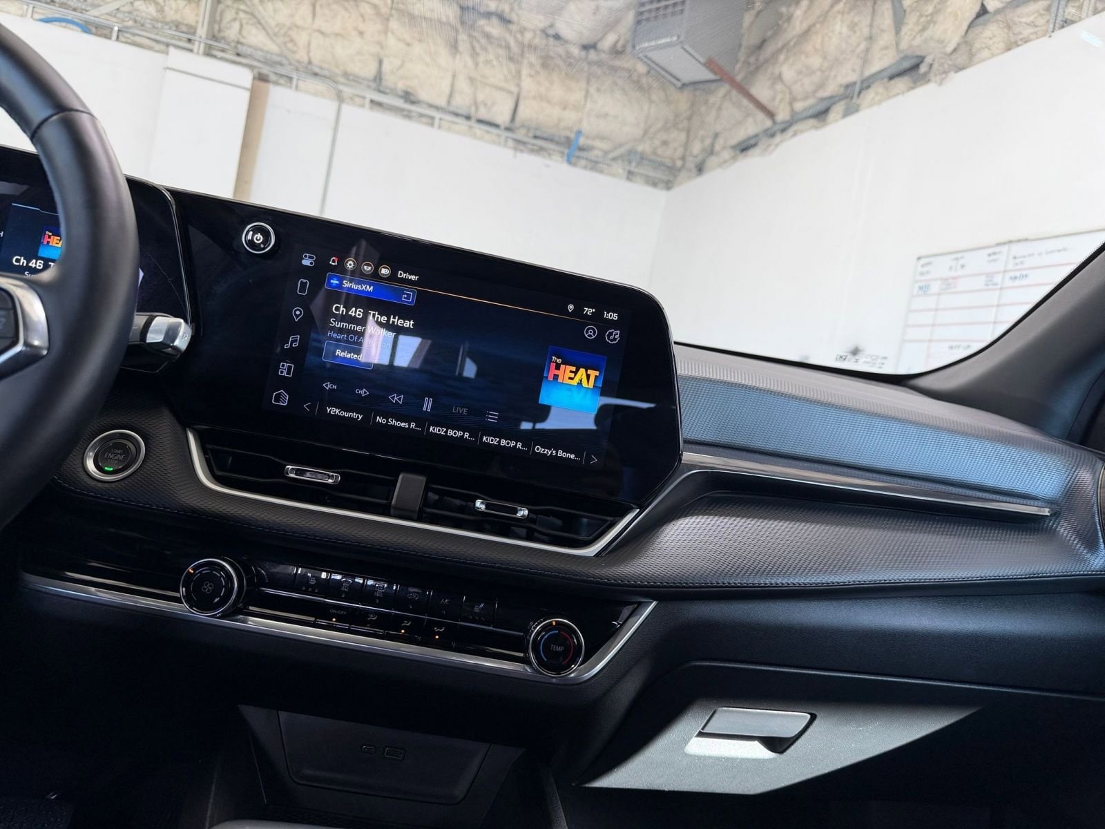 Thumbnail: 2025 Chevrolet Equinox - 18