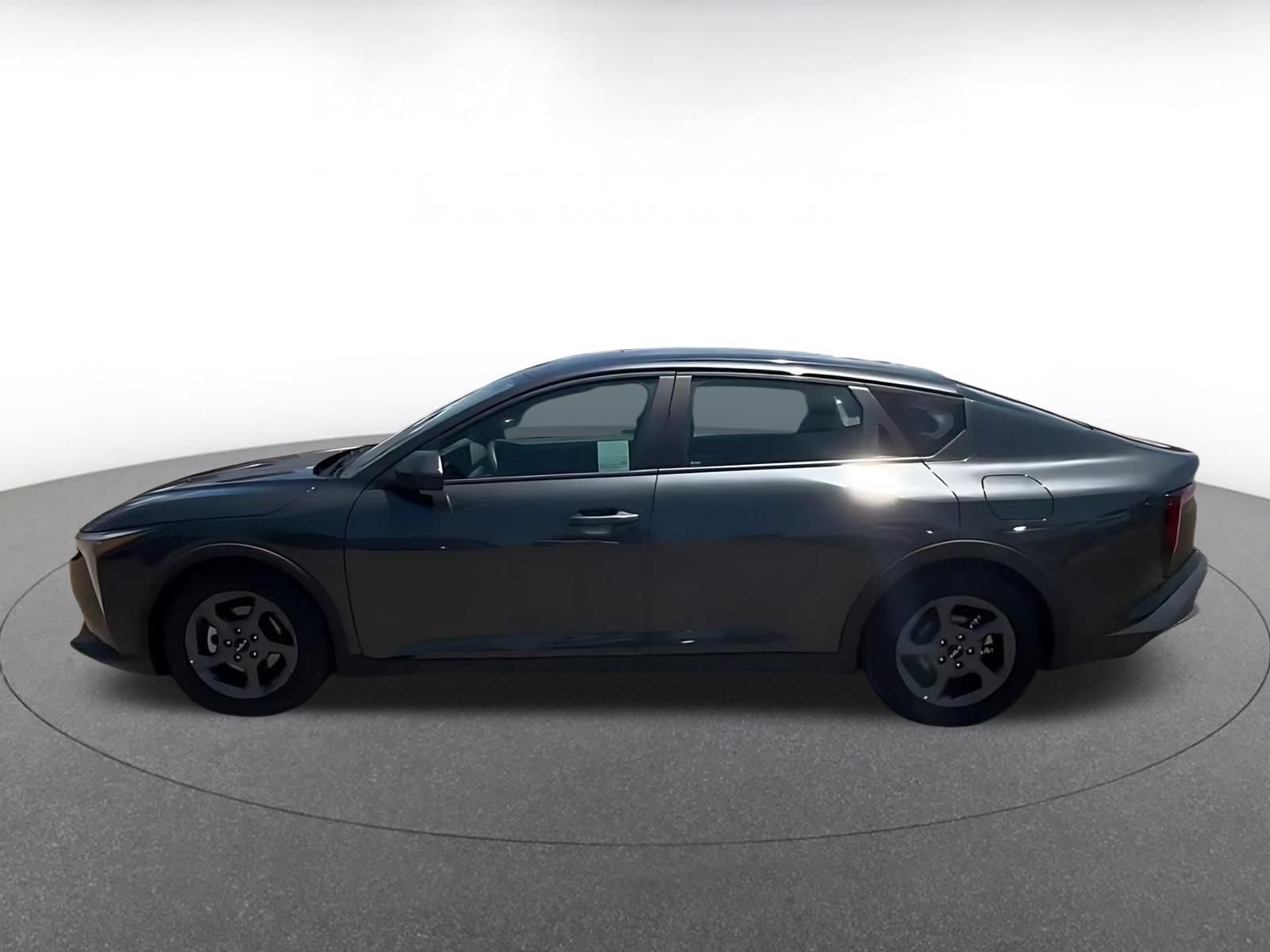 Thumbnail: 2025 Kia K4 - 9