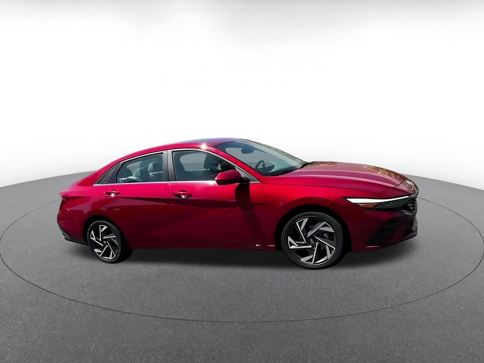 Thumbnail: 2025 Hyundai Elantra - 2