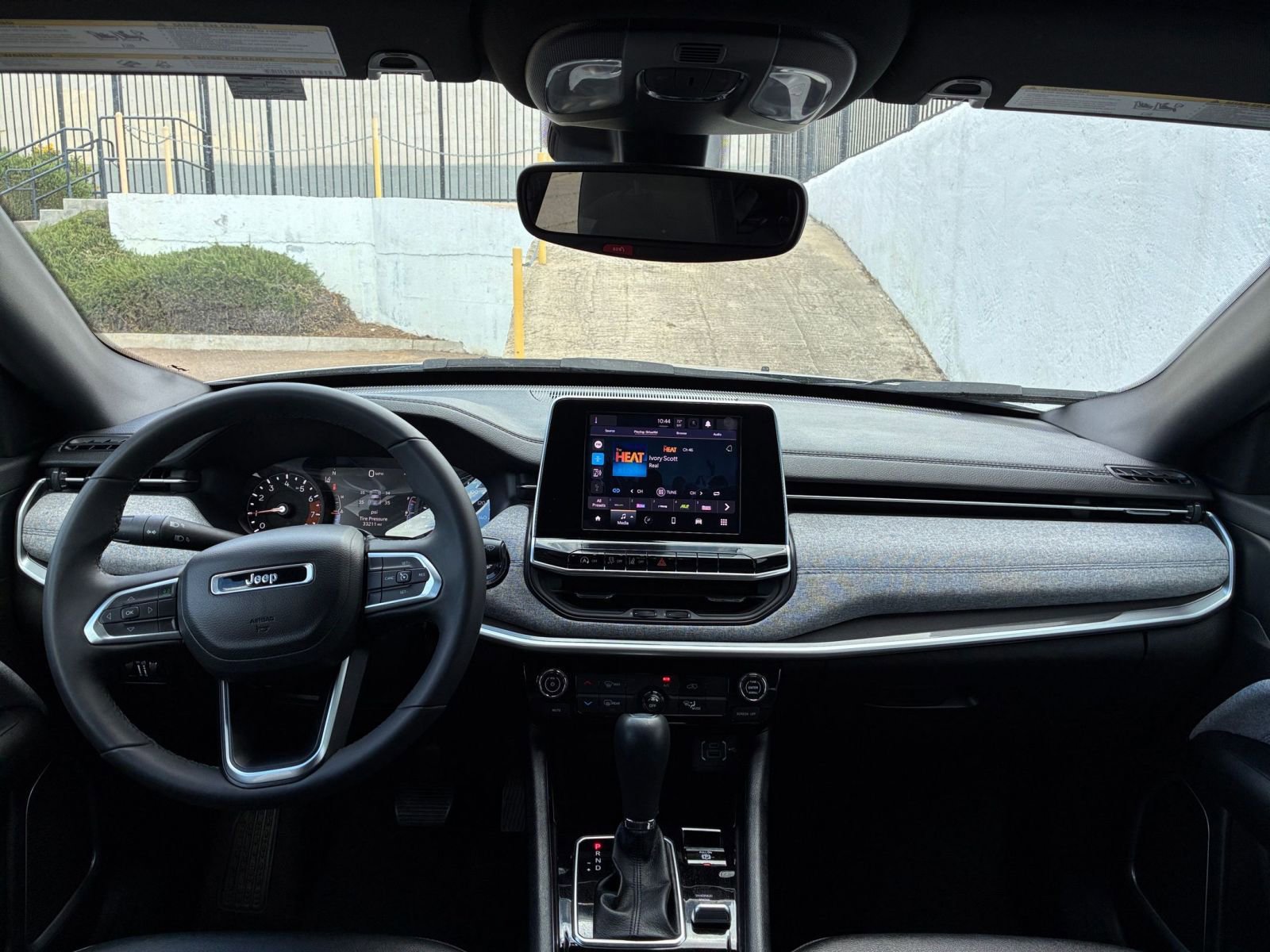 Thumbnail: 2025 Jeep Compass - 32