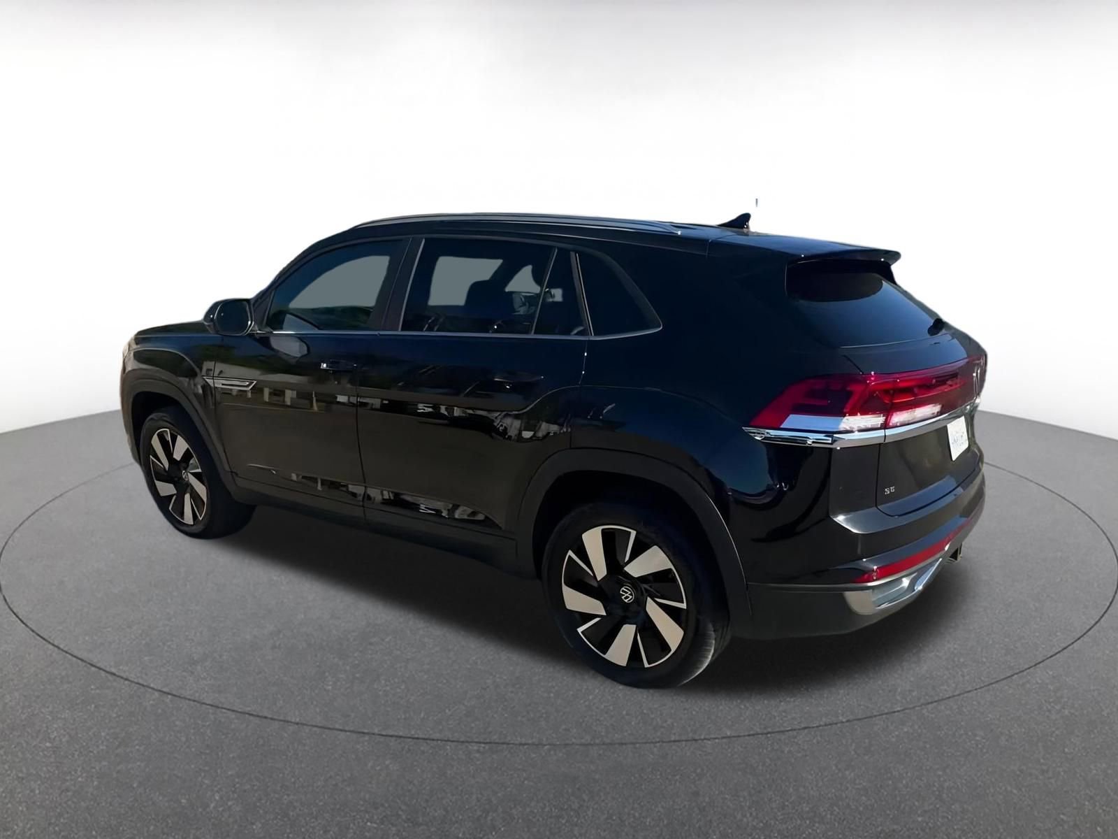 Thumbnail: 2025 Volkswagen Atlas - 10