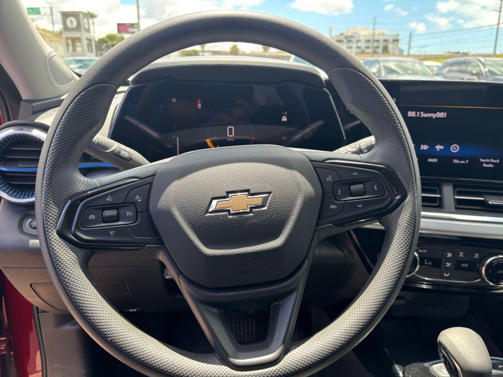 Thumbnail: 2025 Chevrolet Trax - 27
