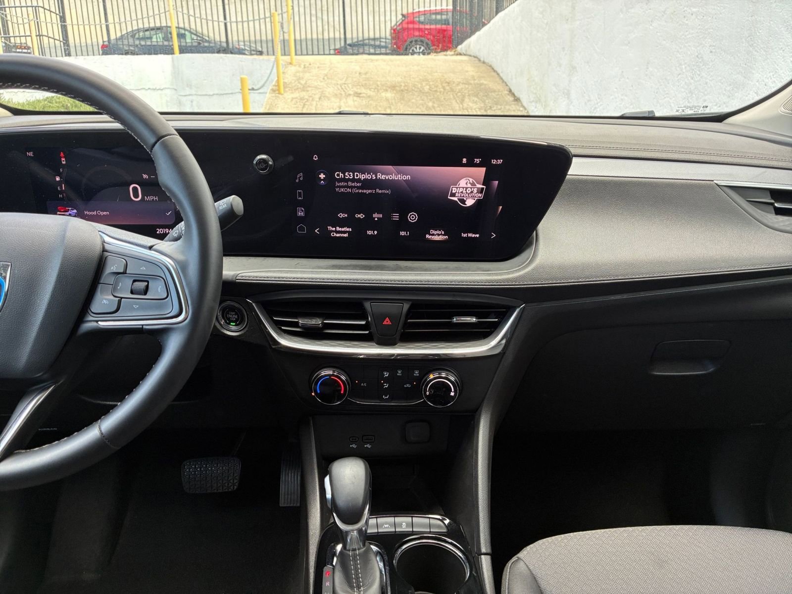 Thumbnail: 2025 Buick Encore GX - 17