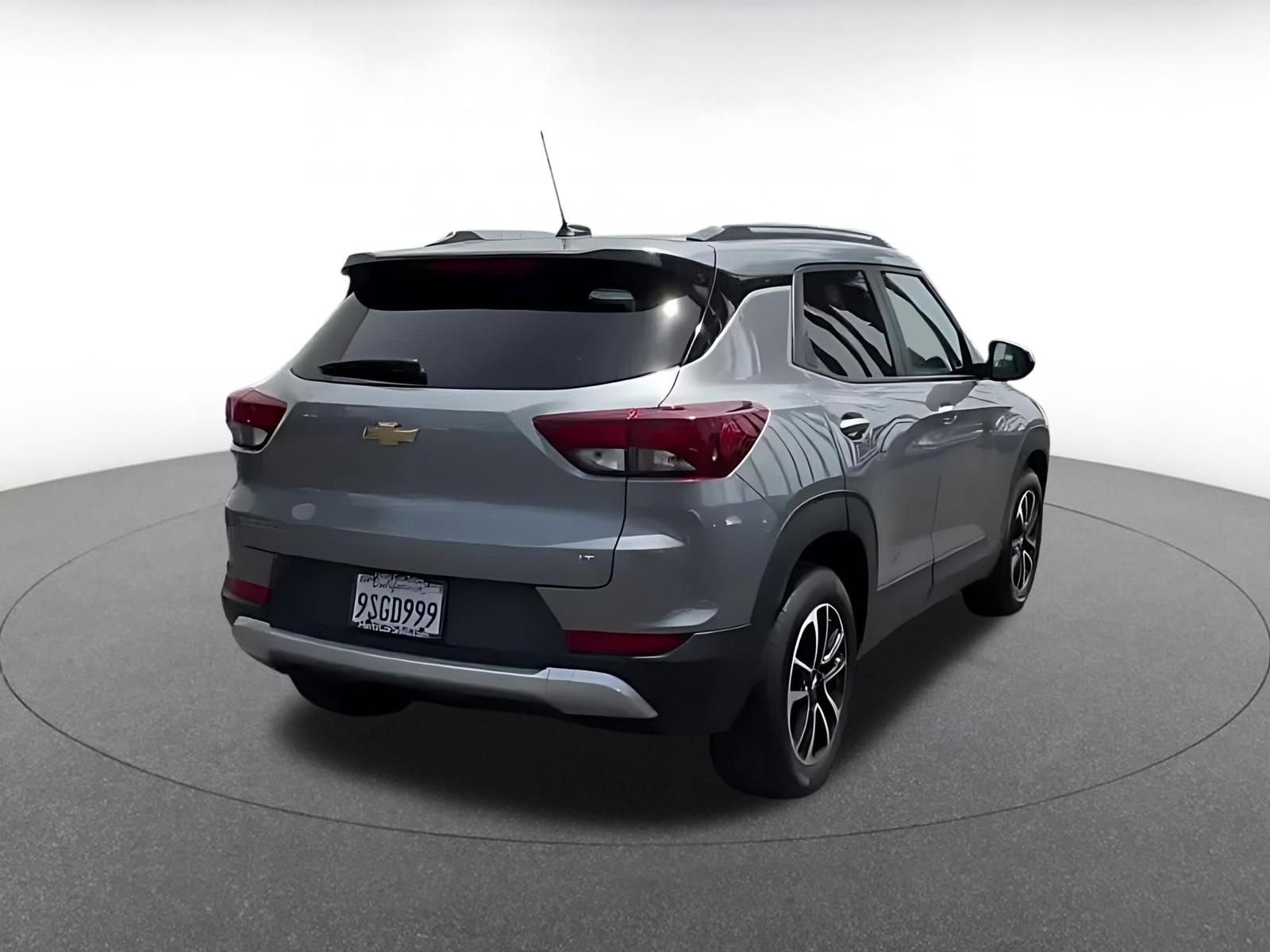 Thumbnail: 2025 Chevrolet TrailBlazer - 15
