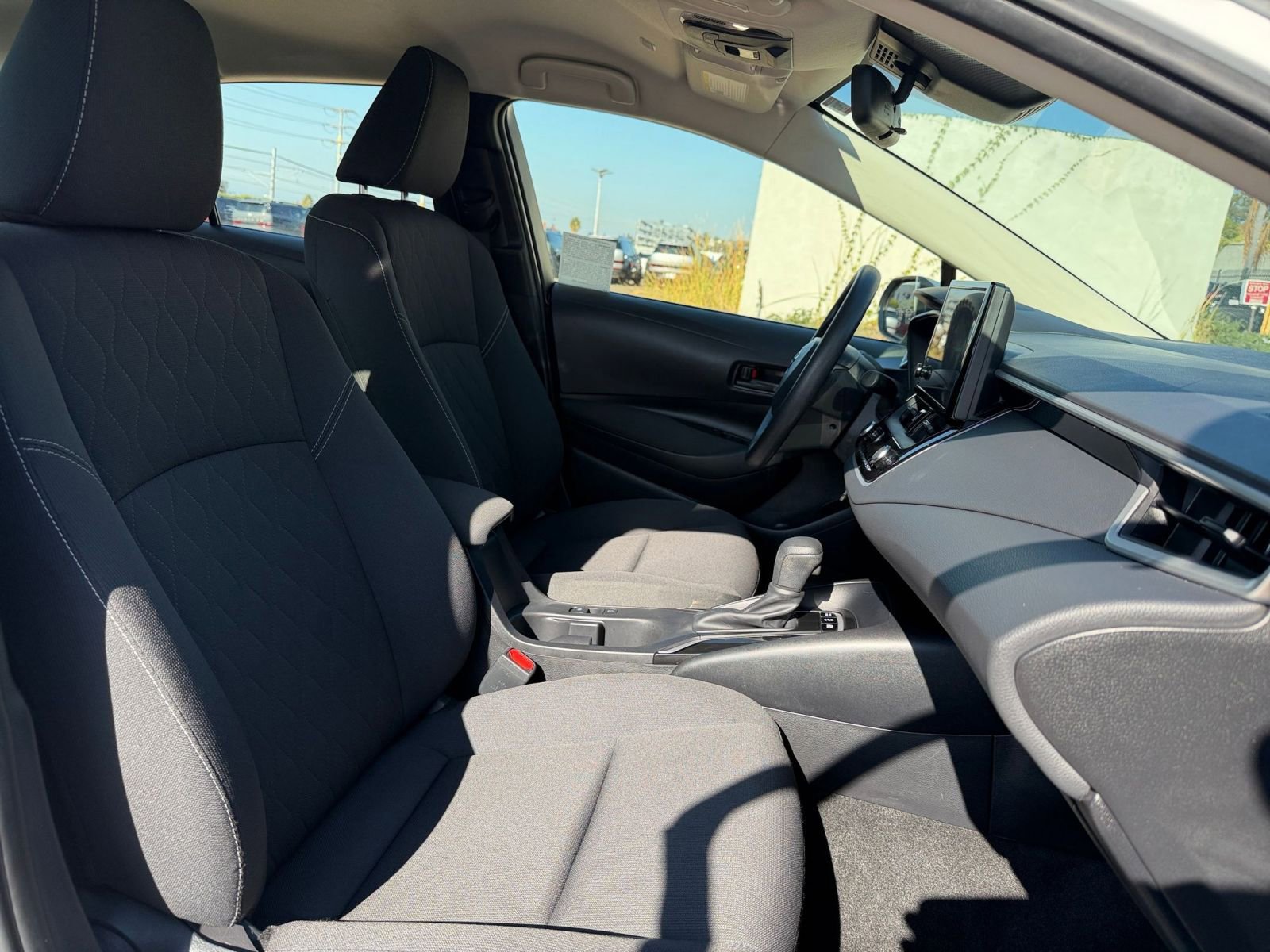 Thumbnail: 2025 Toyota Corolla - 34