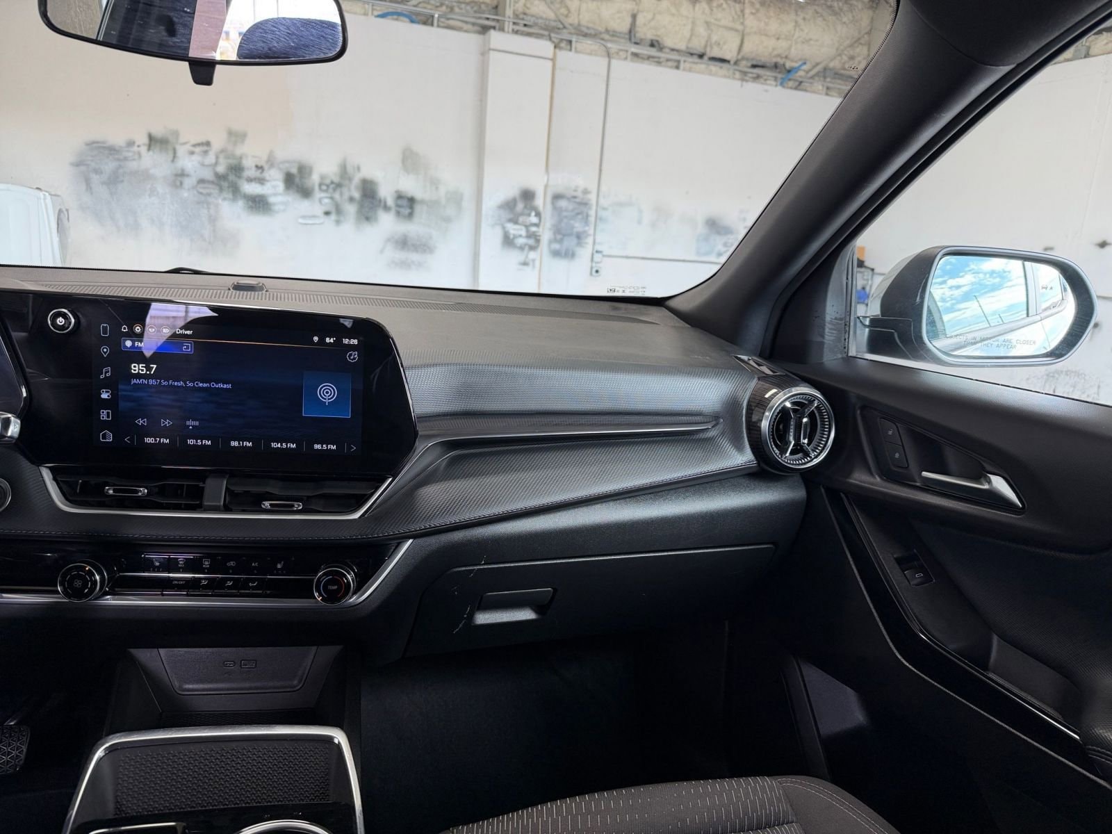 Thumbnail: 2025 Chevrolet Equinox - 34