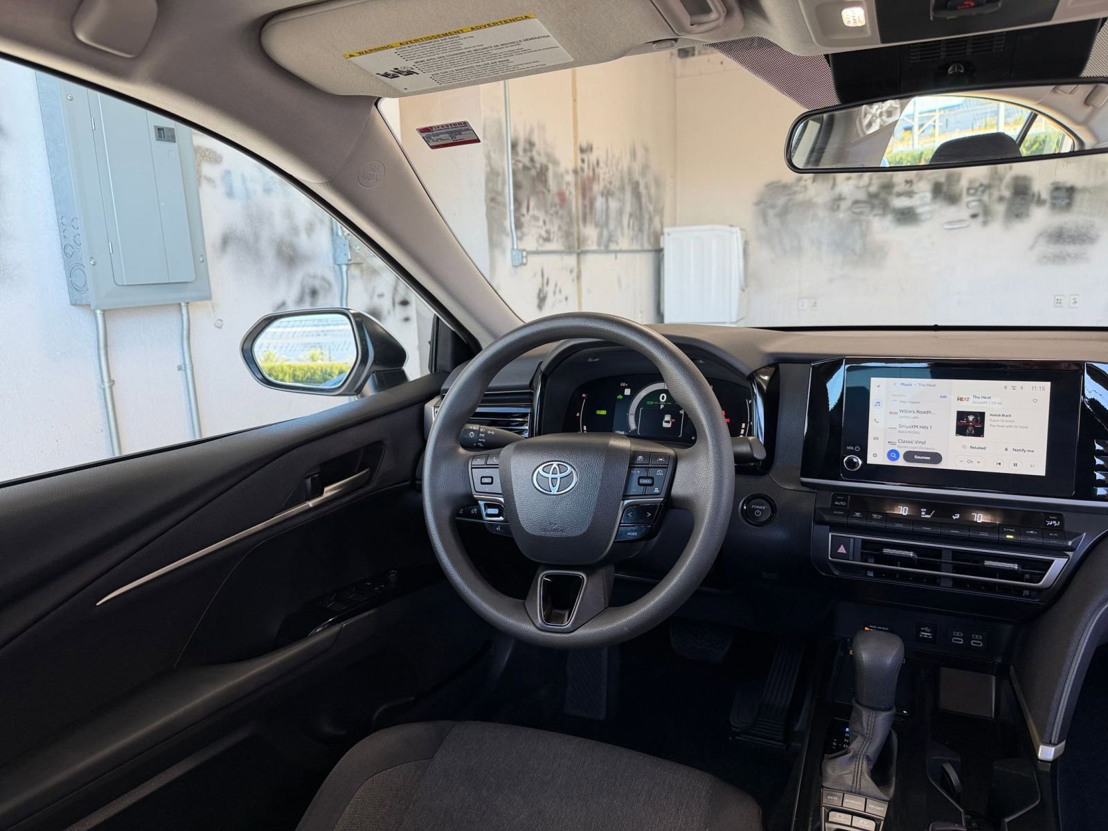 Thumbnail: 2025 Toyota Camry - 33