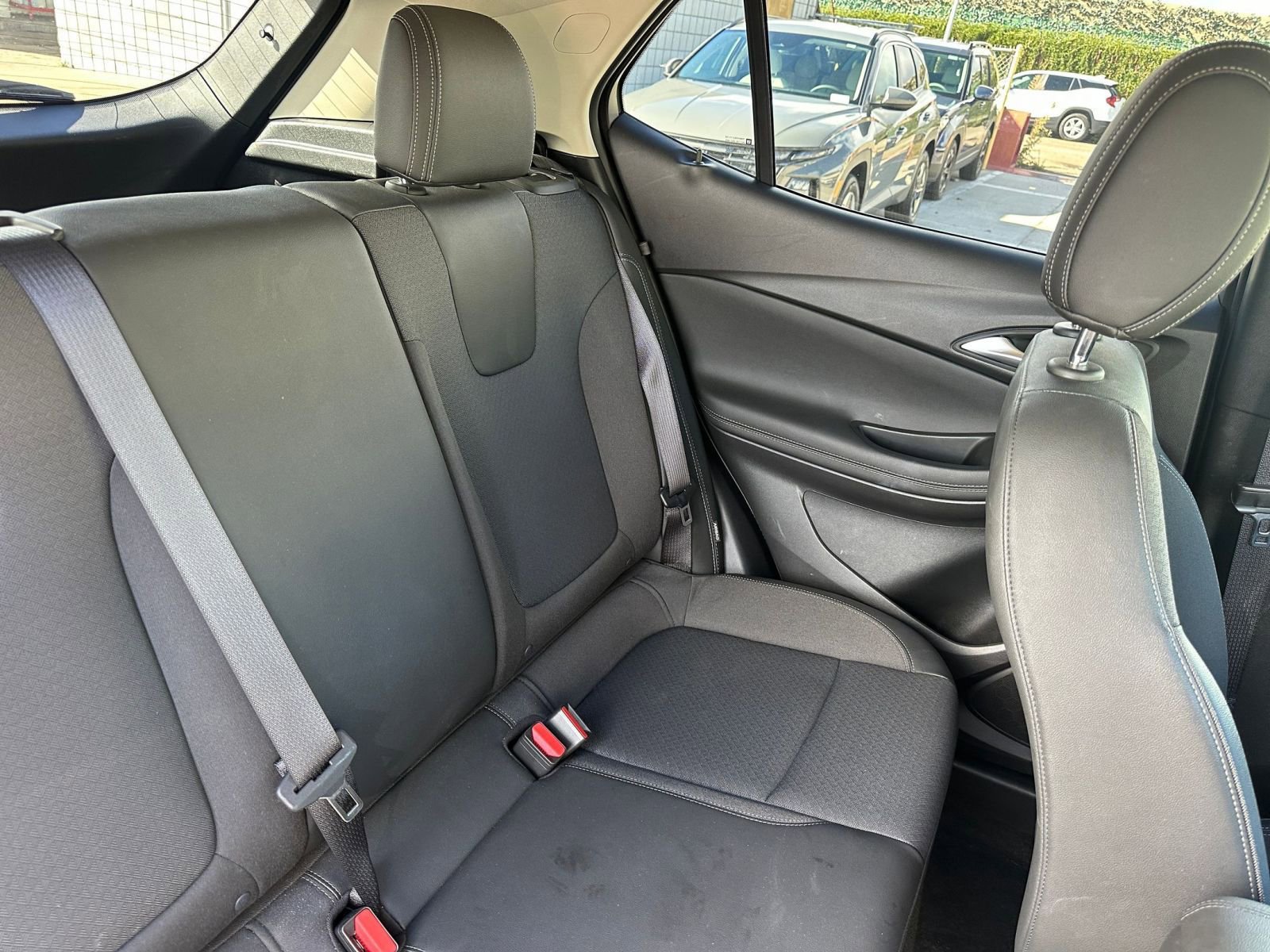 Thumbnail: 2025 Buick Encore GX - 35