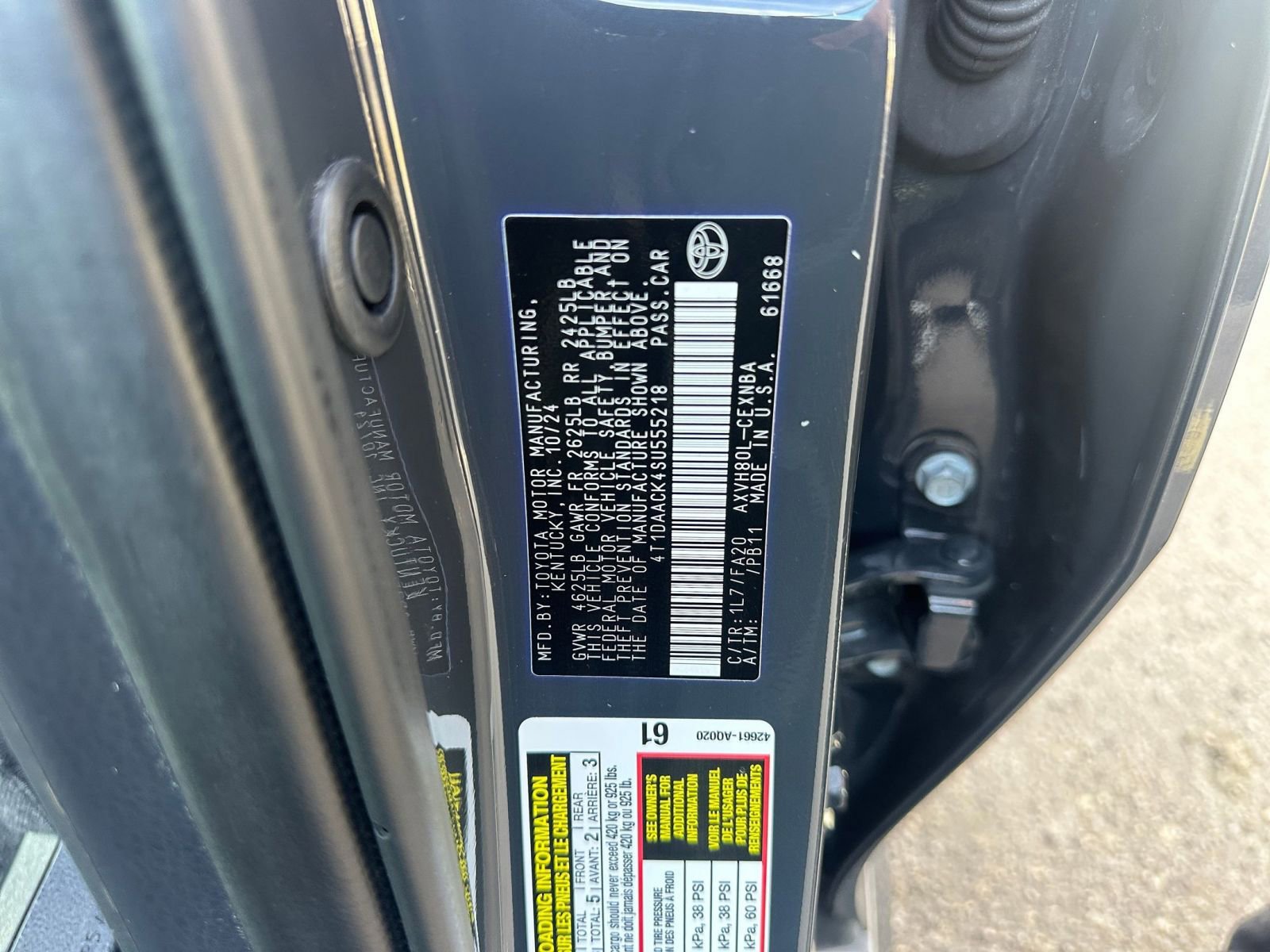 Thumbnail: 2025 Toyota Camry - 28