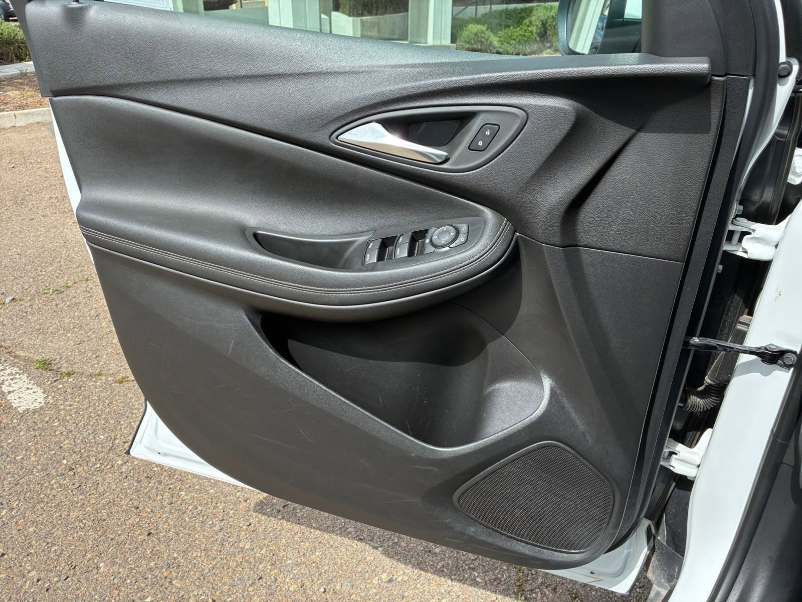 Thumbnail: 2025 Buick Encore GX - 18