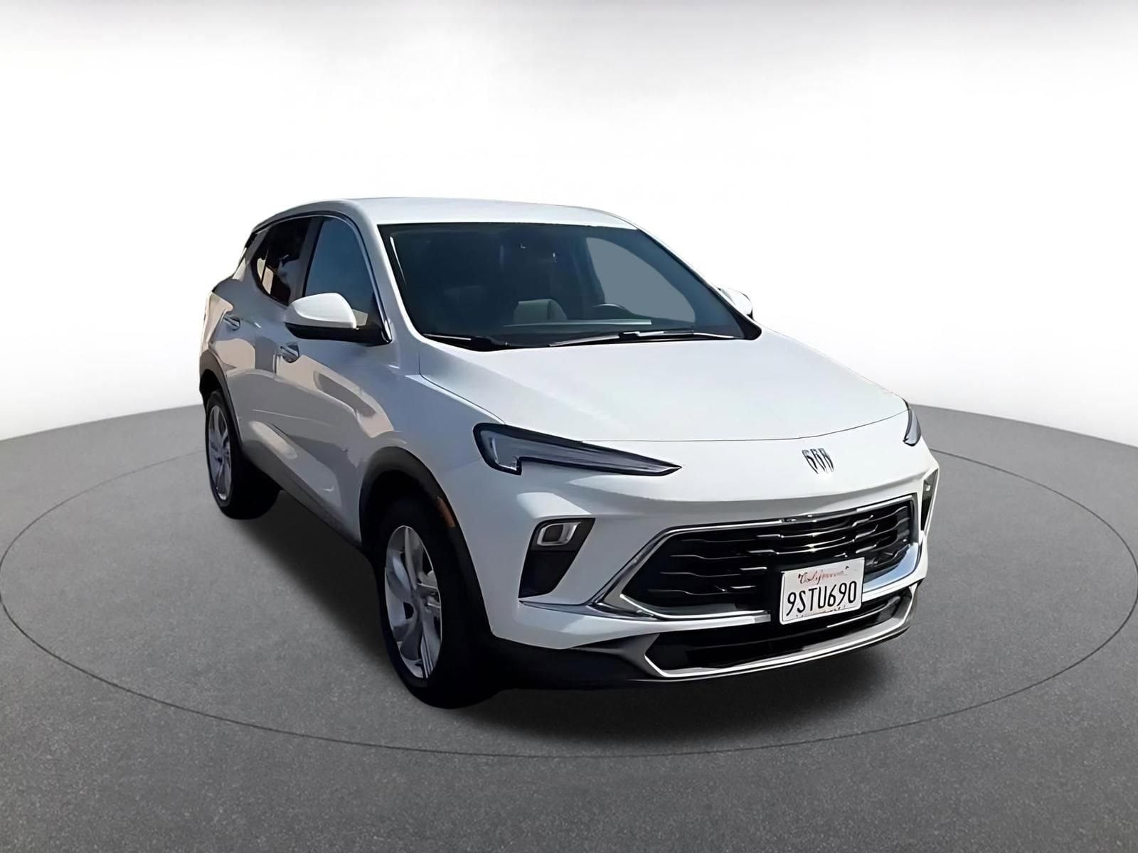 Thumbnail: 2025 Buick Encore GX - 3