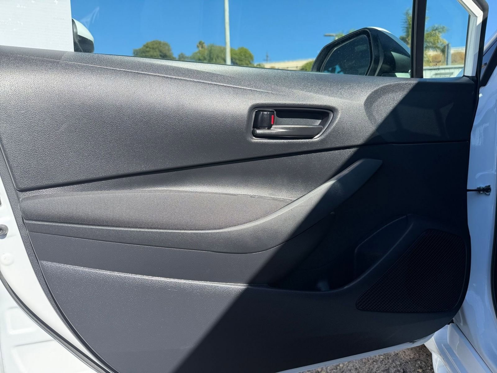 Thumbnail: 2025 Toyota Corolla - 20