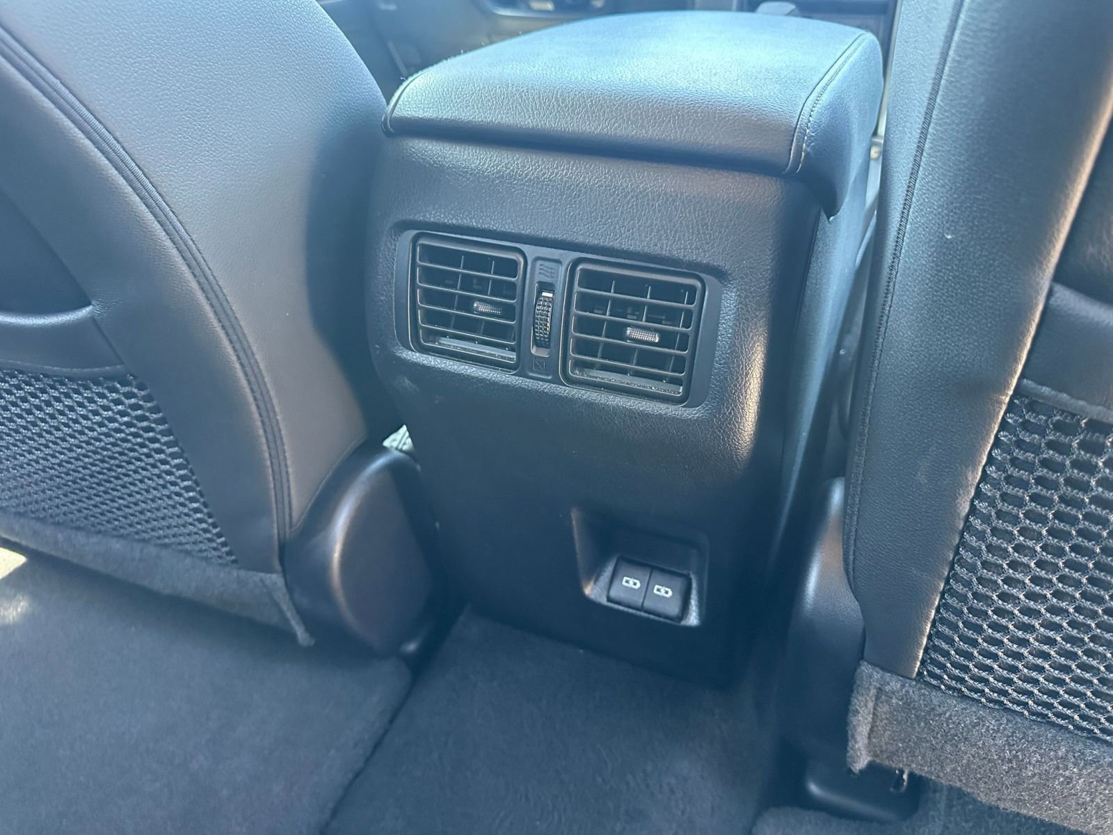 Thumbnail: 2024 Toyota 4Runner - 24